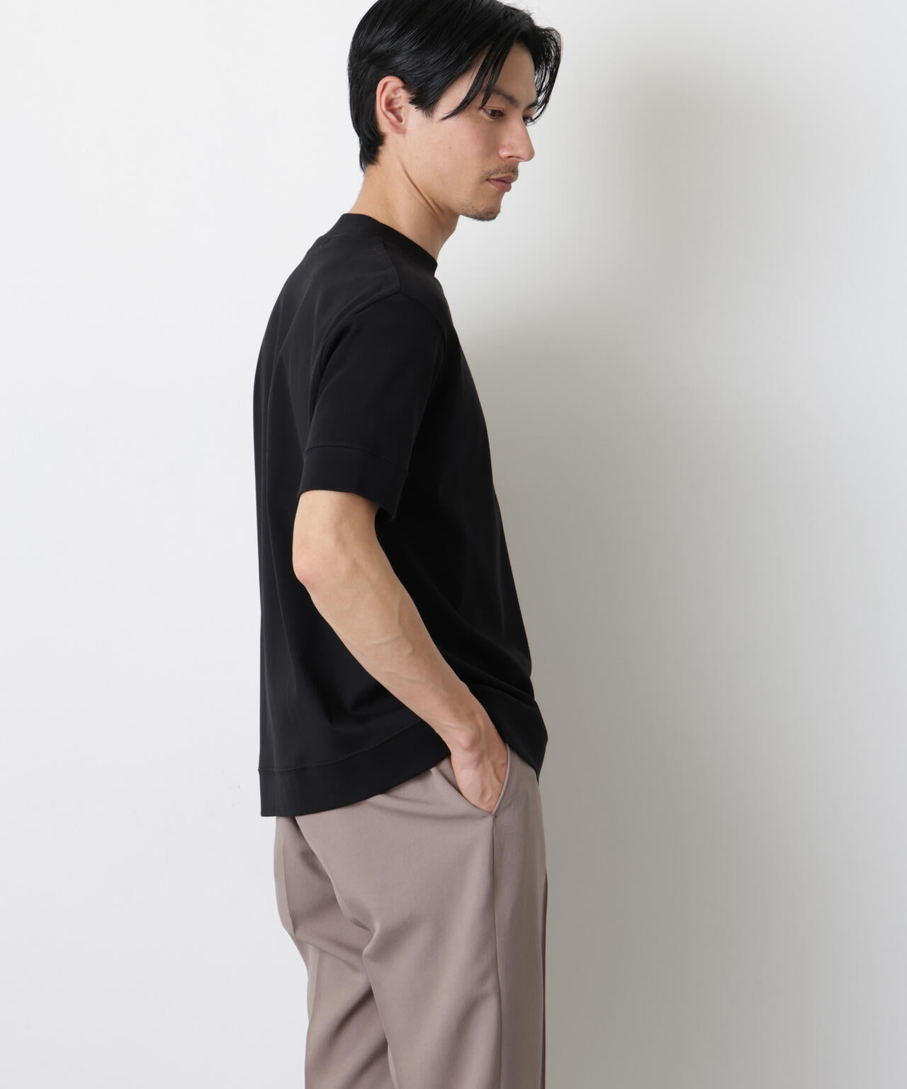 「FORMAL JERSEY」モックネックカットソー半袖