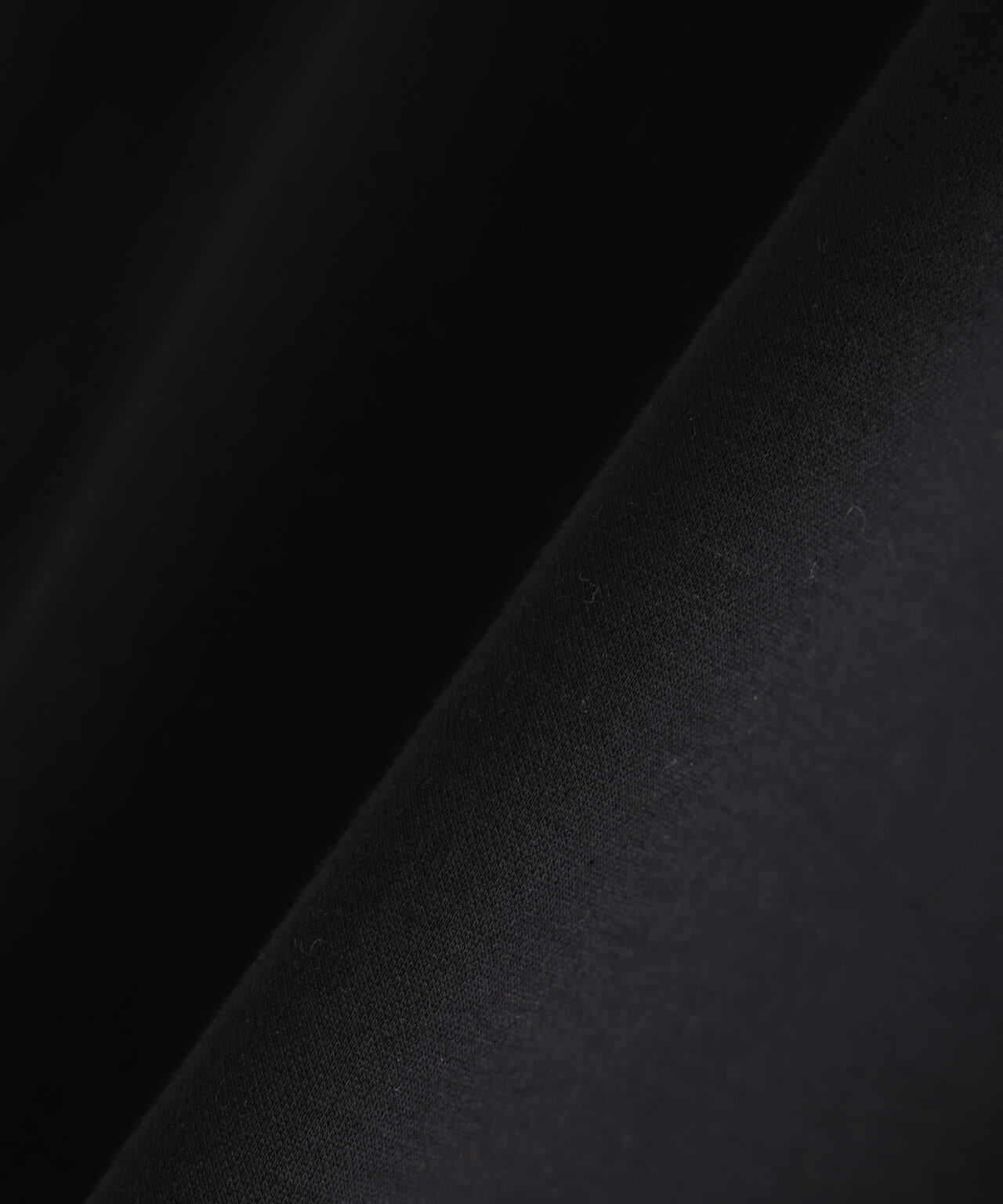 モクロディ ボートネック Tシャツ