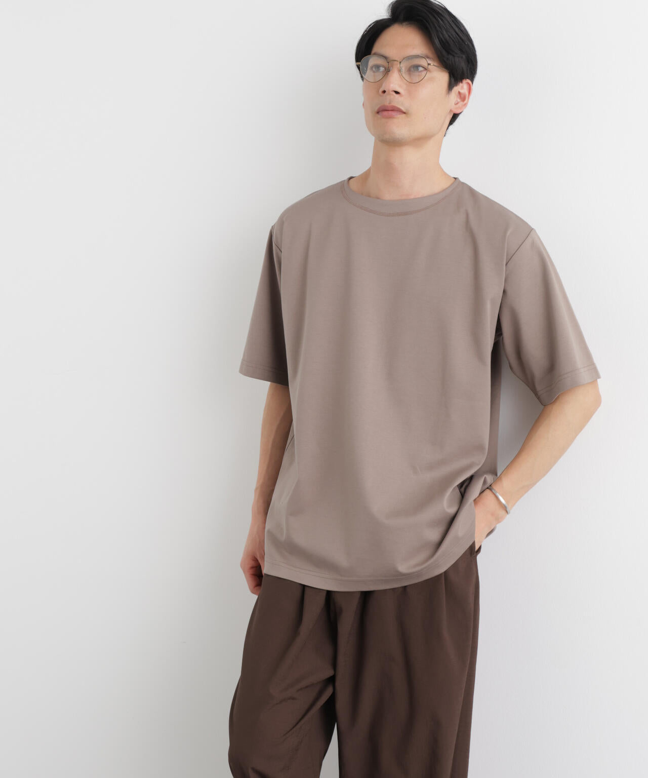 モクロディ ボートネック Tシャツ