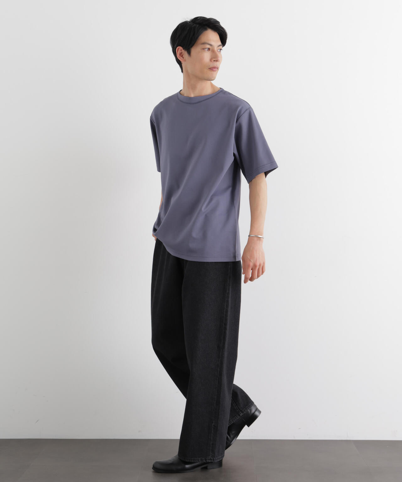 モクロディ ボートネック Tシャツ