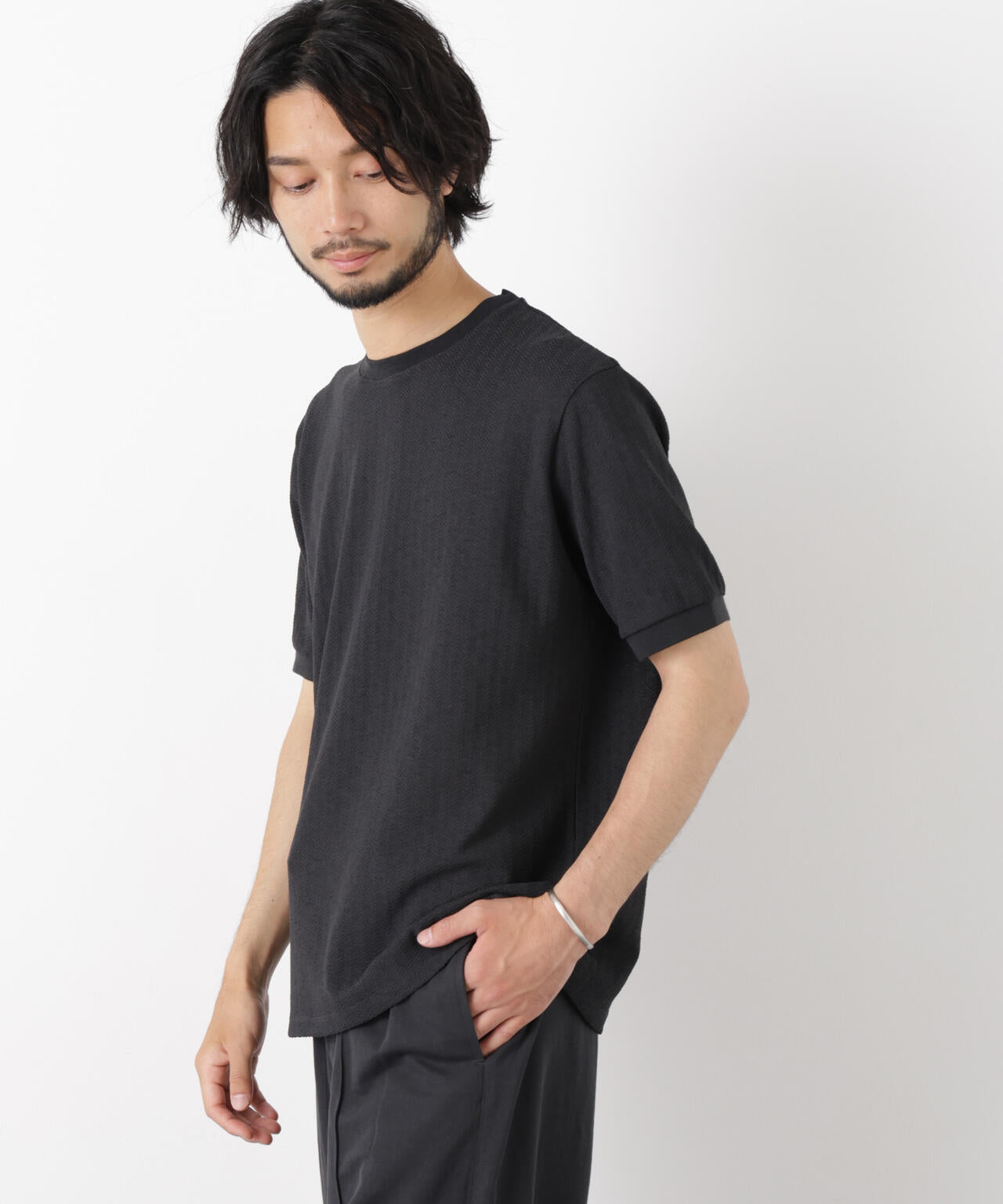 「モダンコンフォート」ヘリンボン クルーネックTシャツ 半袖