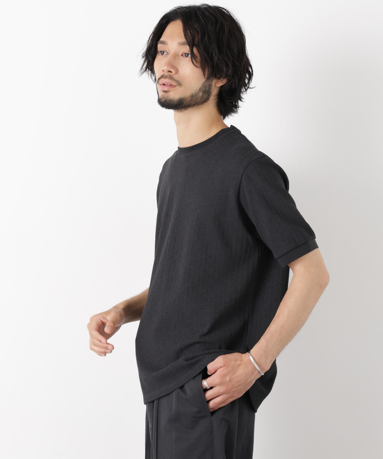 181cm　B:75 W:73 H:90 着用サイズ：L