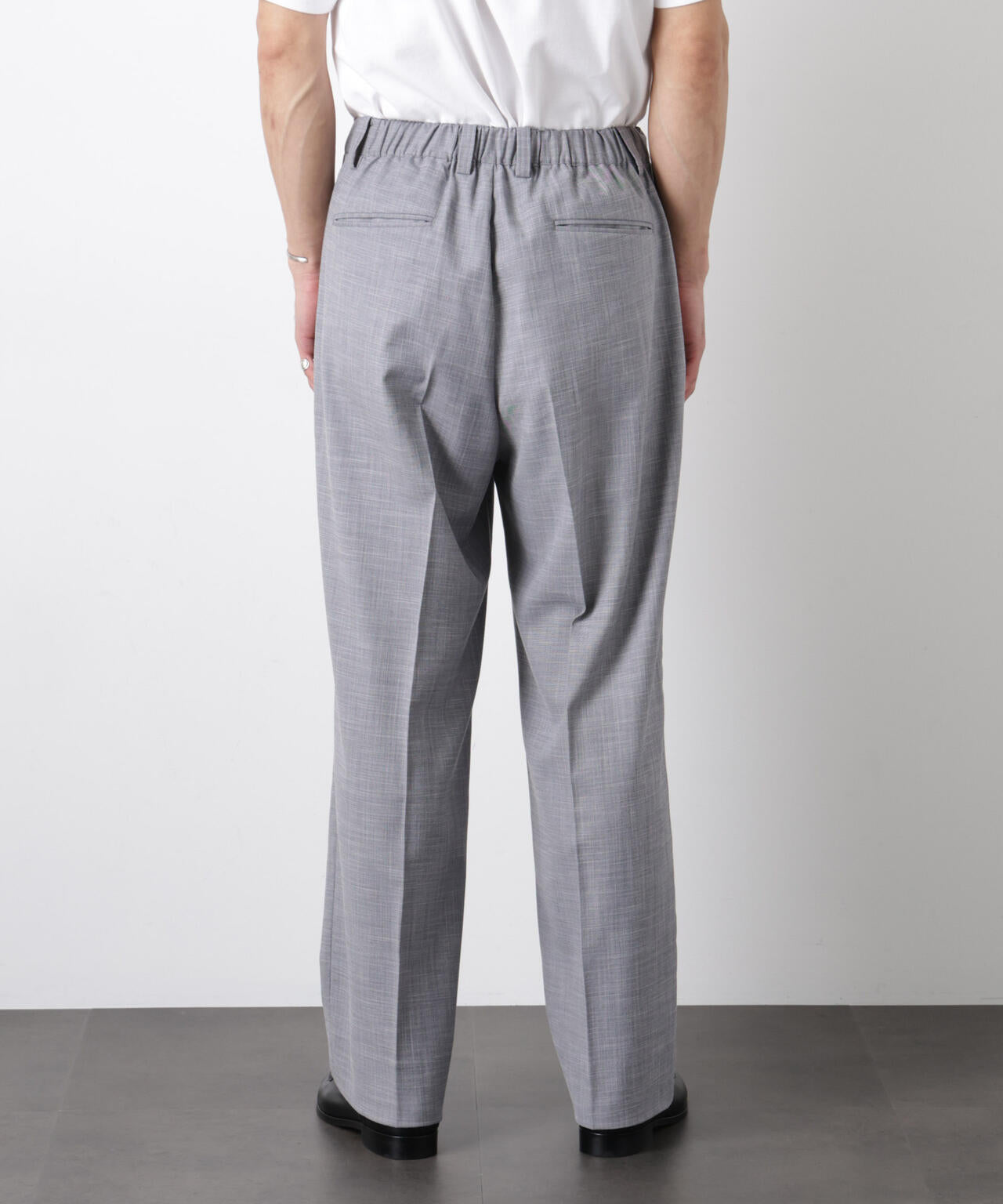 「大人のワイドパンツ」スラブシャークスキンイージースラックス