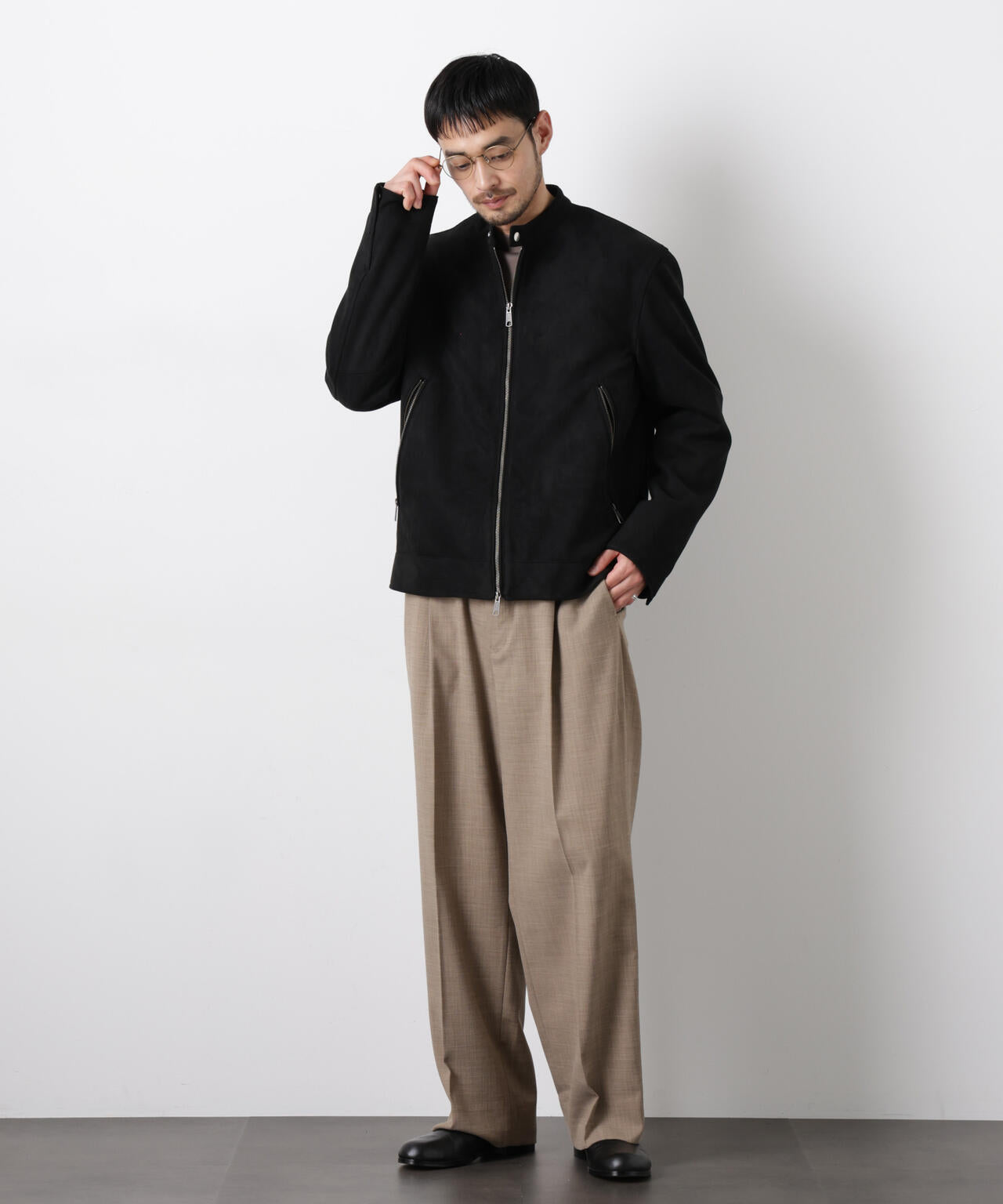 「大人のワイドパンツ」スラブシャークスキンイージースラックス