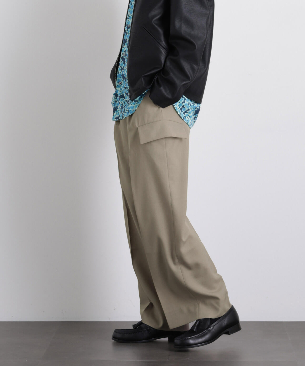 「Gavante」ドライギャバワイドカーゴパンツ