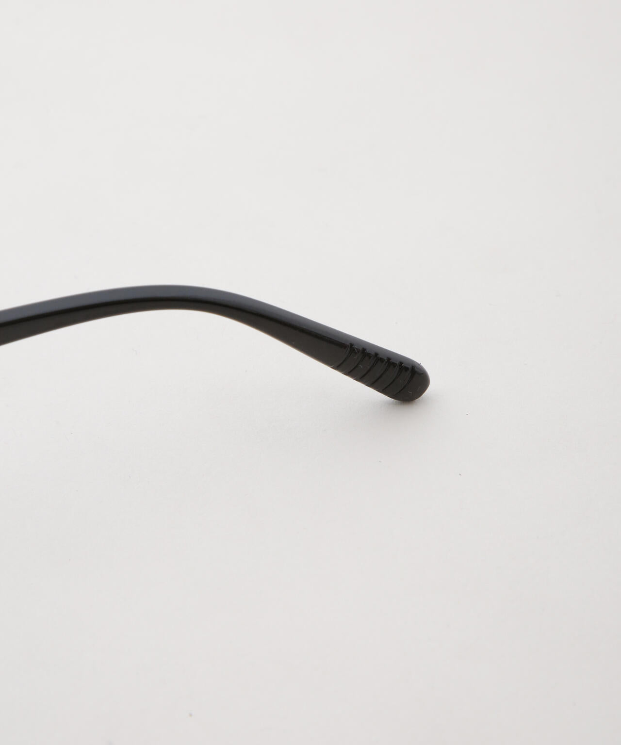 アイウエア サングラス/オーバル型 セルフレーム