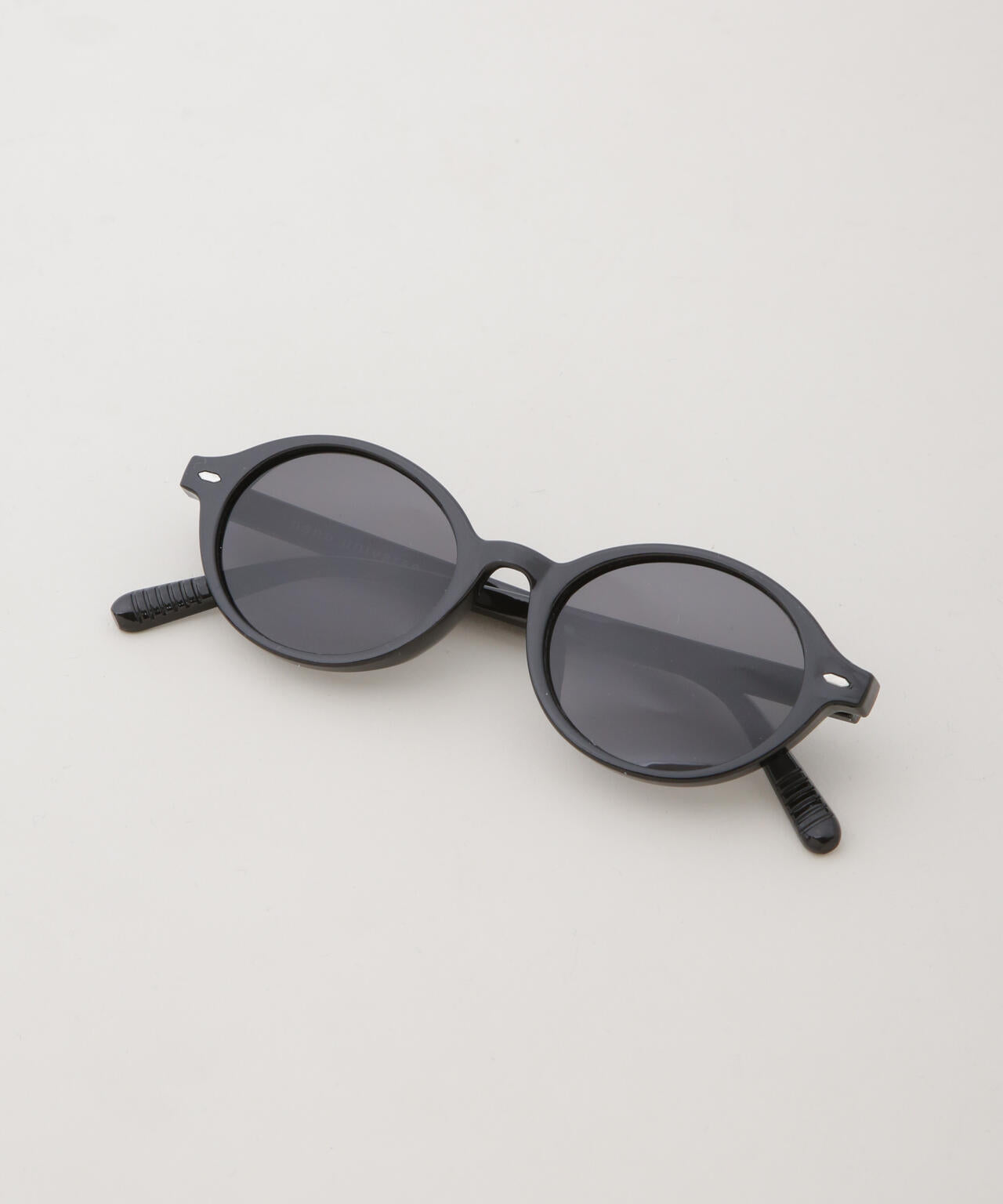 アイウエア サングラス/オーバル型 セルフレーム