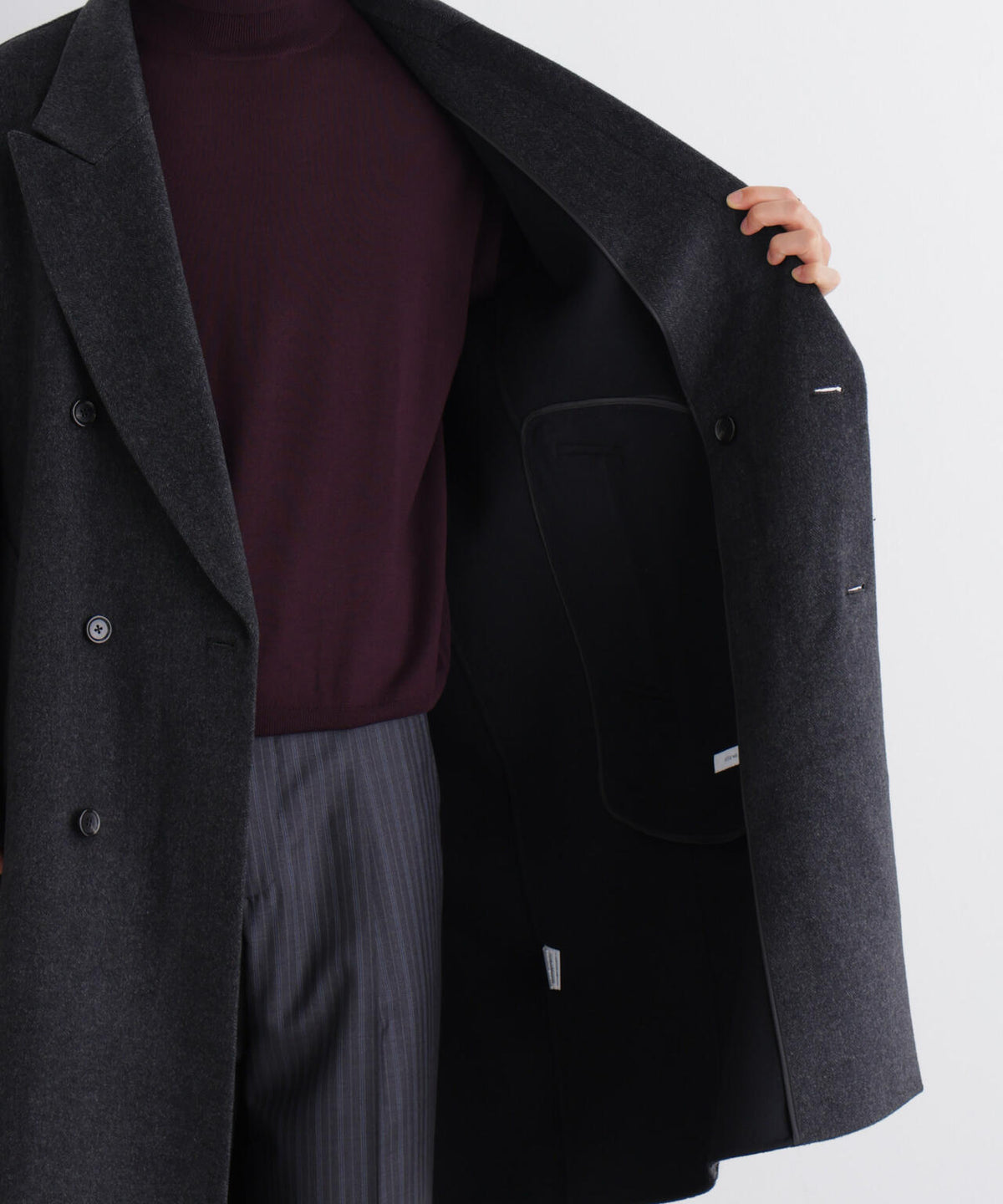 ｢ASSEMBLANC｣ カシミヤブレンドリバーピークドラペルダブルコート