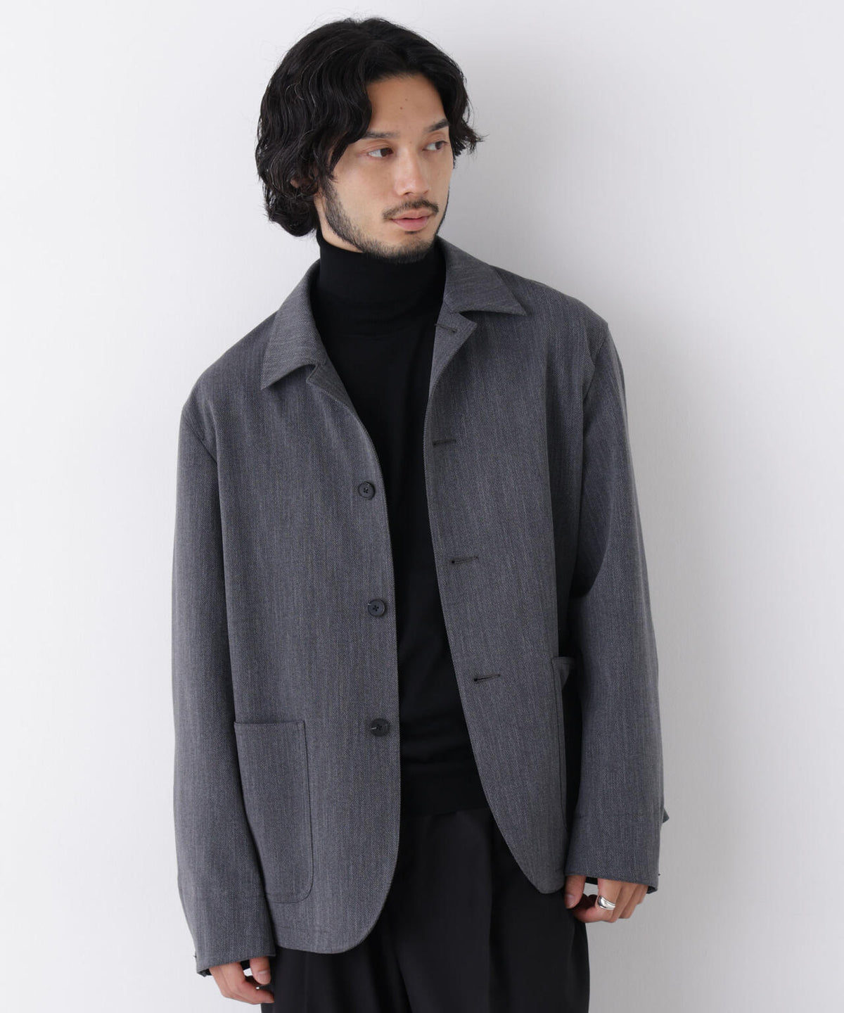 181cm　B:75 W:73 H:90 着用サイズ：L