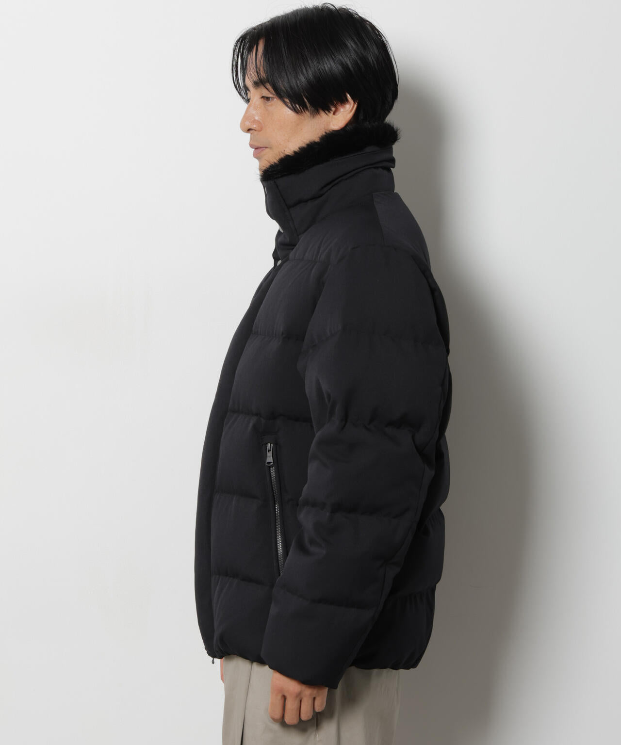 西川ダウン(R)」サージフェイクファーカラーショートダウン | NANO