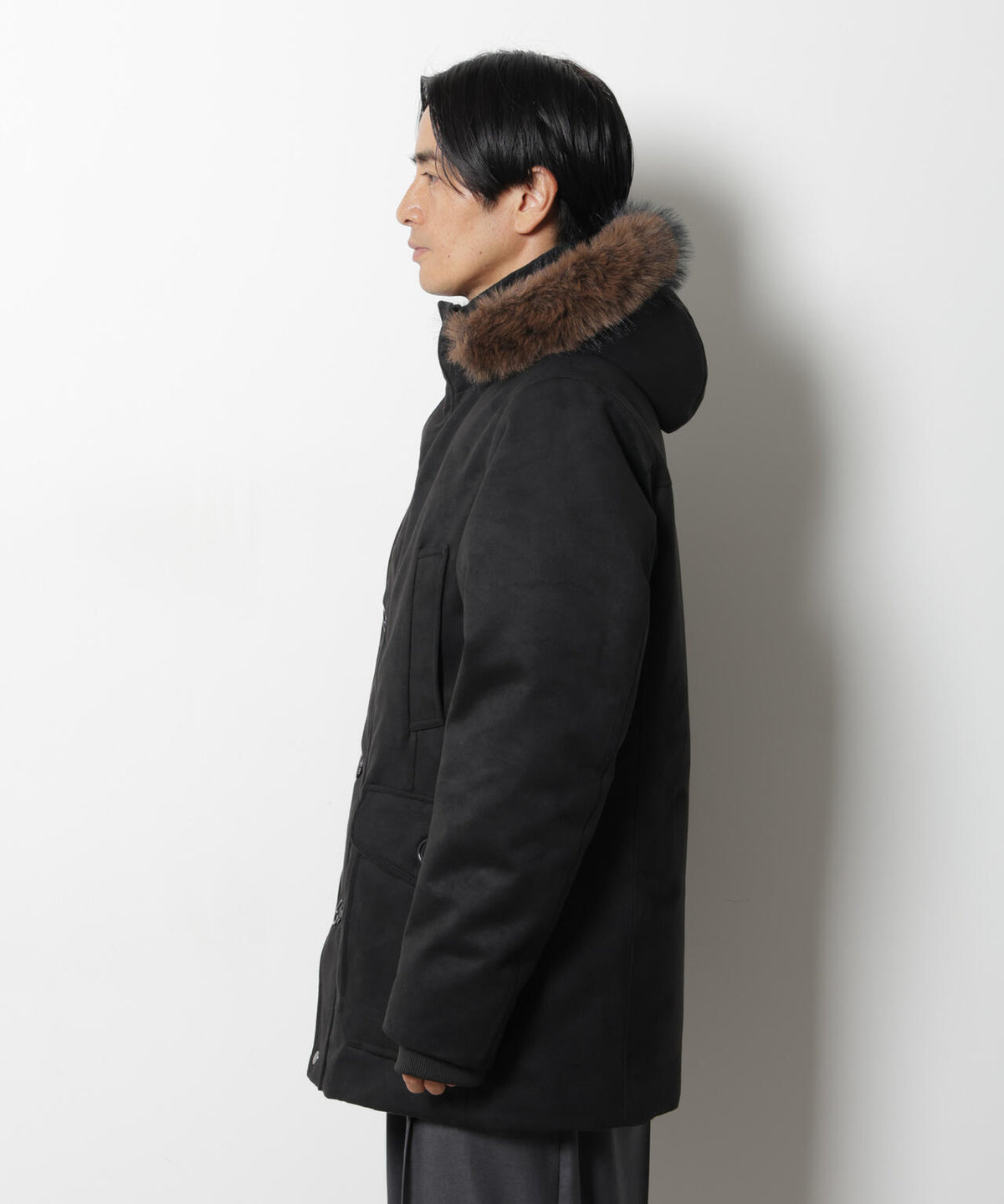 「My西川ダウン(R)」フェイクスエードダウン