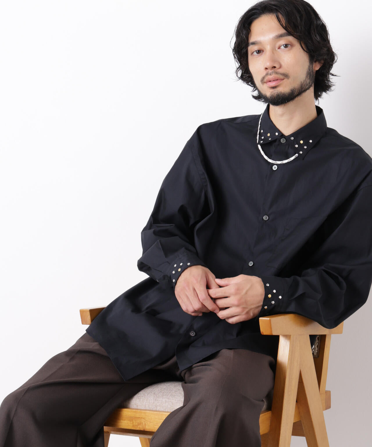 ｢ASSEMBLANC｣ スタッズシャツ