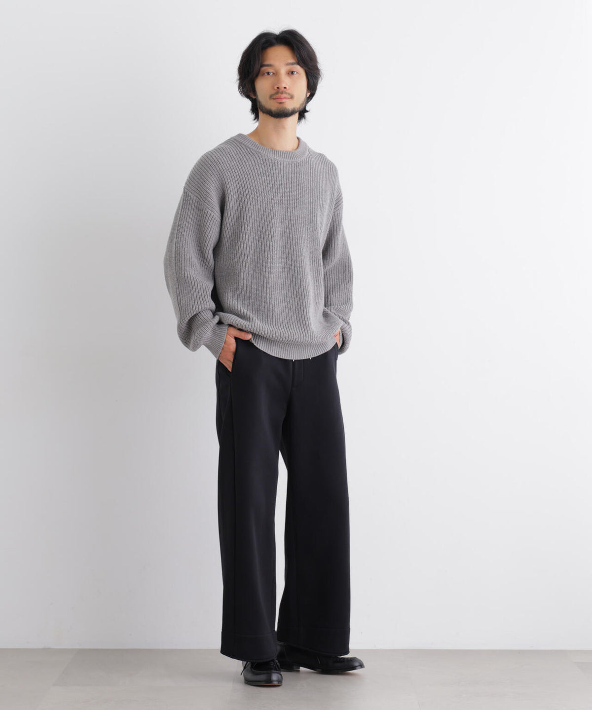 コットンMIXバルキークルーネックニット