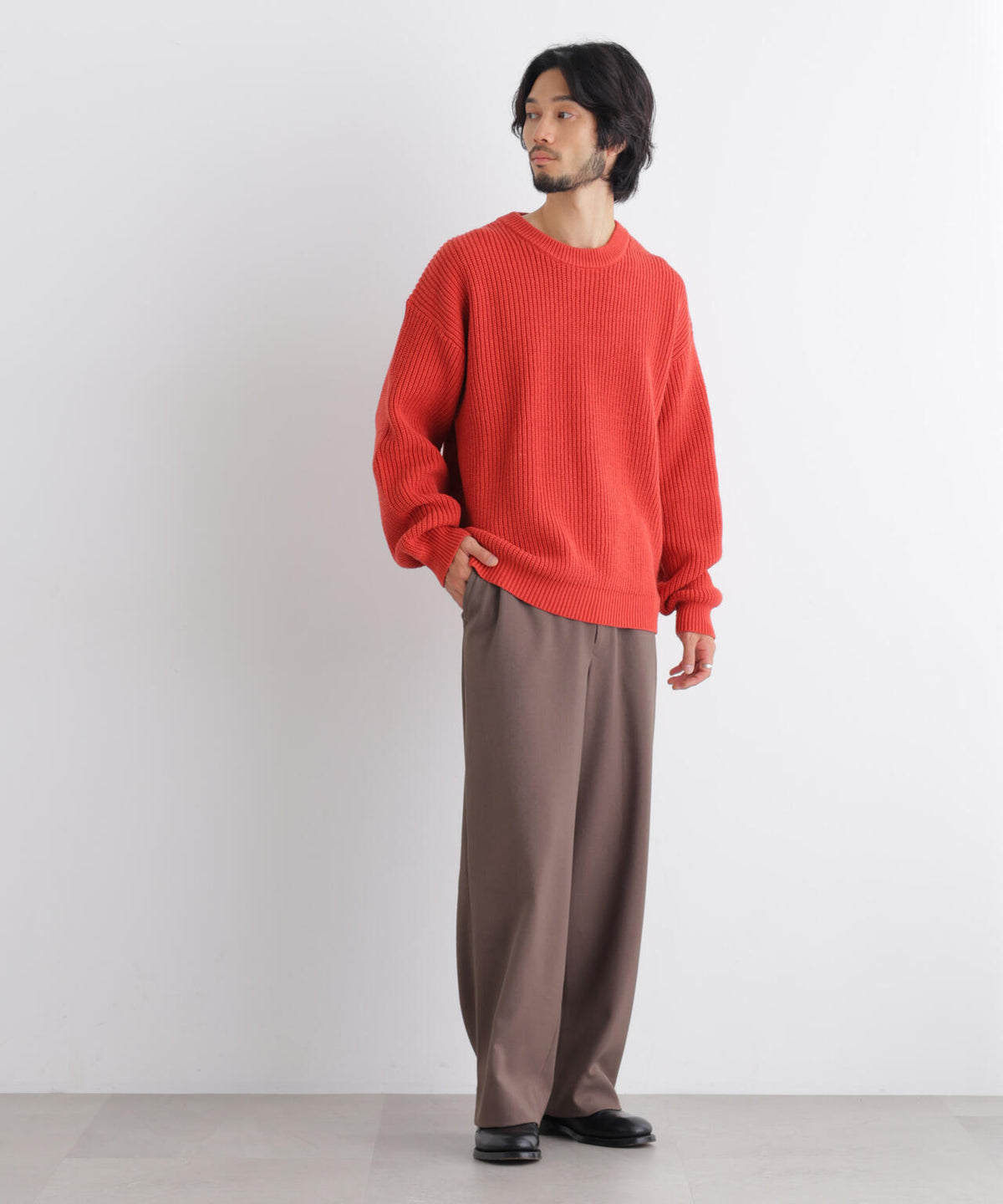 コットンMIXバルキークルーネックニット