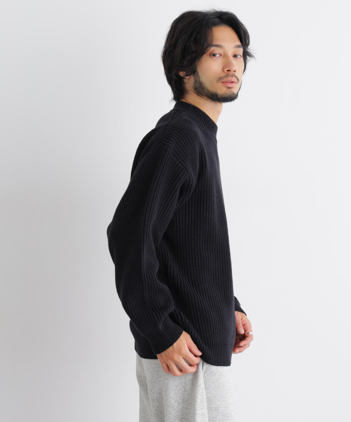 コットンMIXバルキーモックネックニット