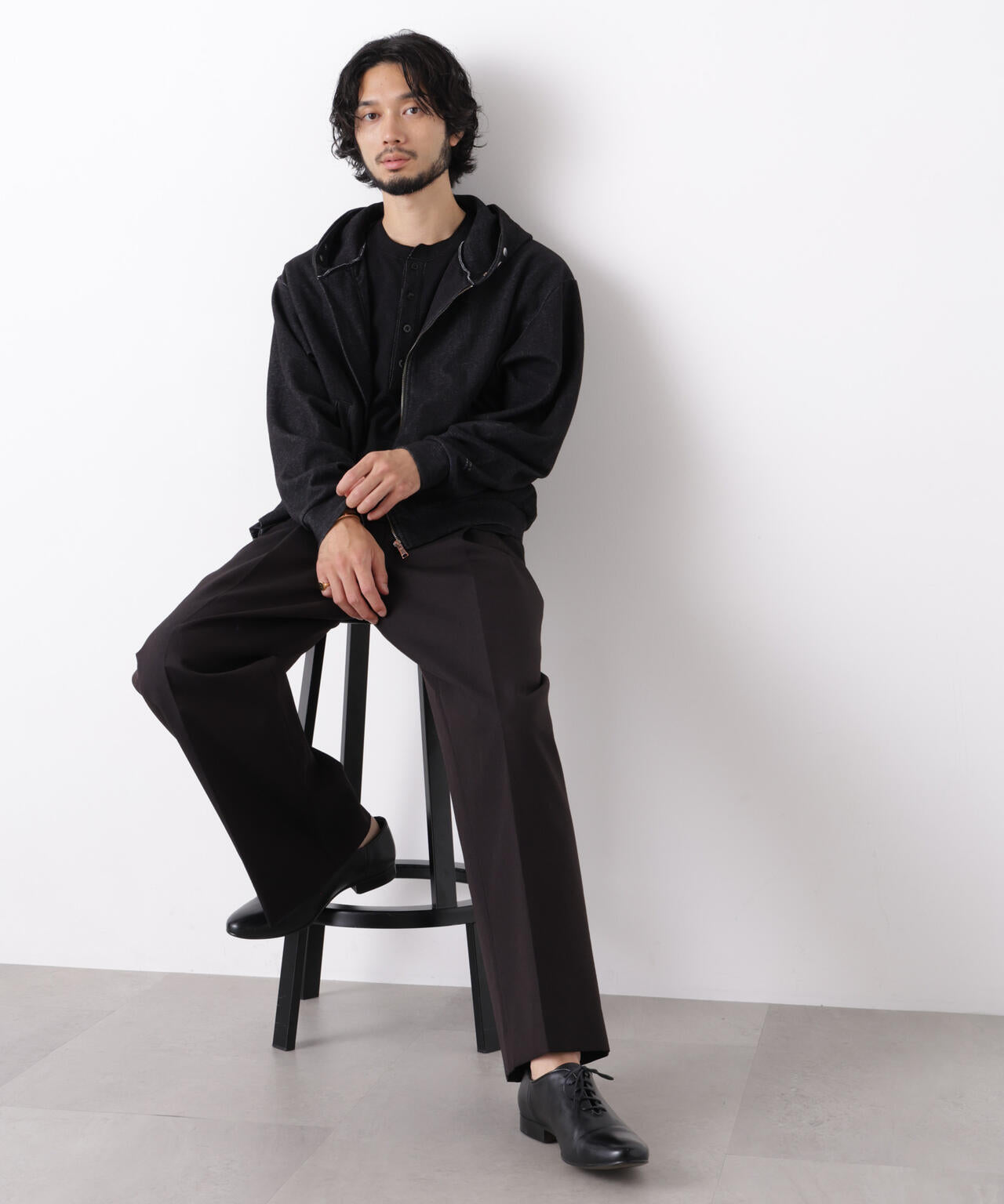 ｢surplus｣ フーディージップパーカー