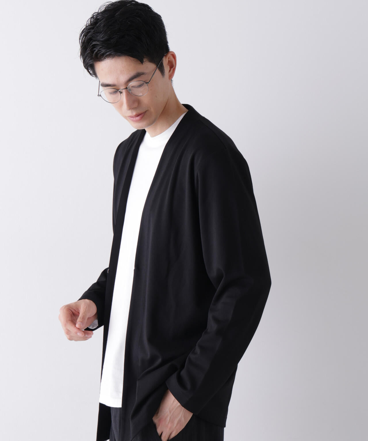 185cm　B:92 W:77 H:90 着用サイズ：L