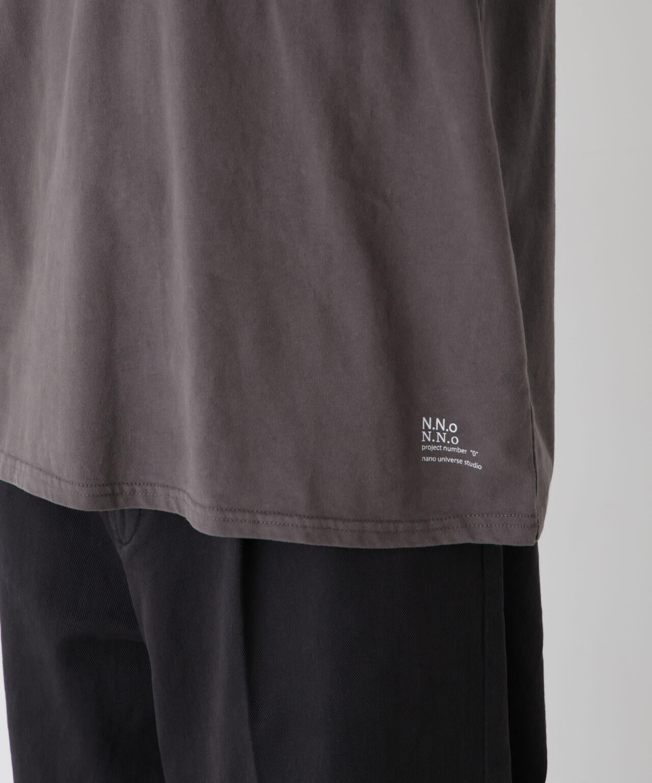 「surplus」デザインヘンリーネックTシャツ 長袖
