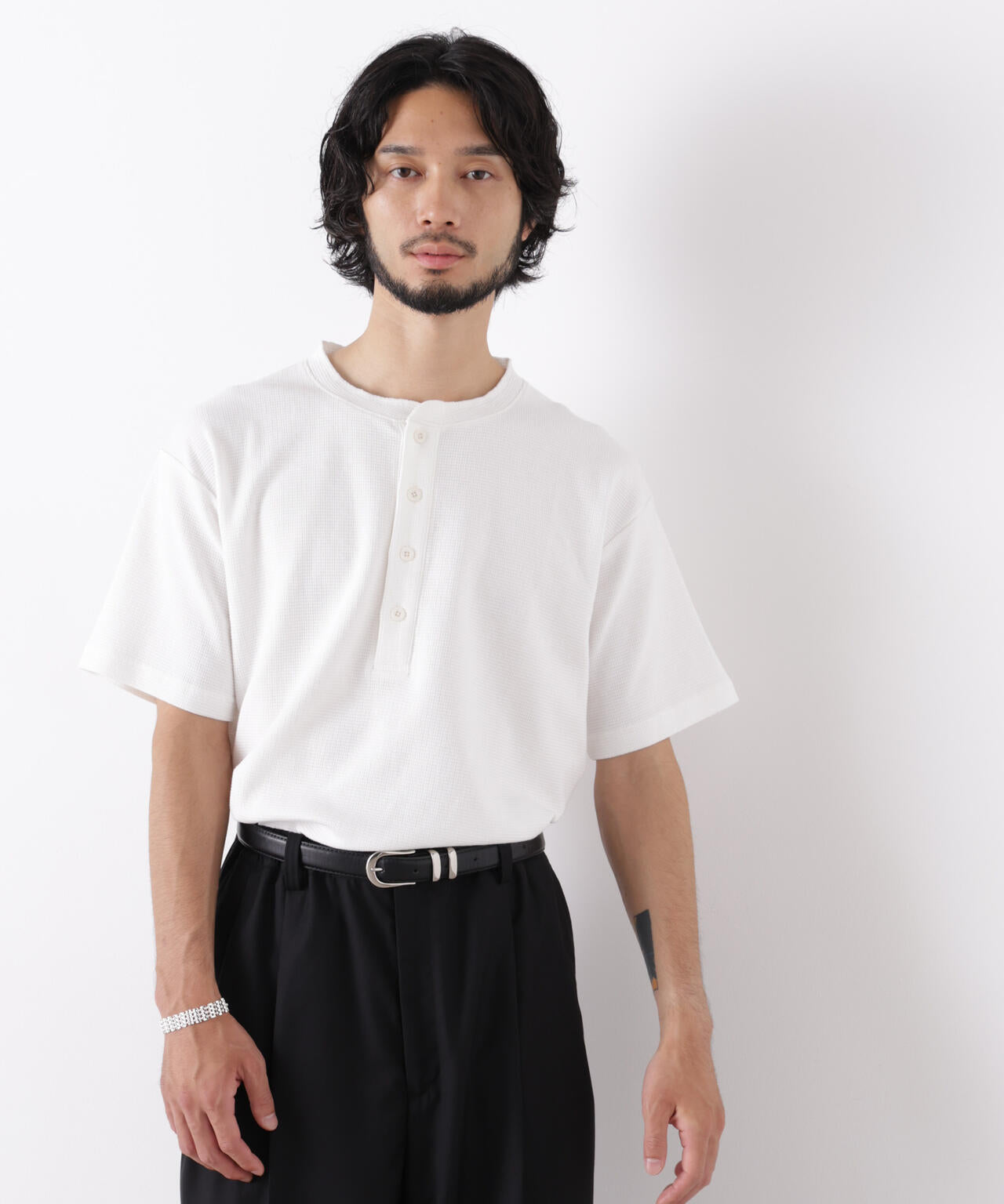181cm　B:75 W:73 H:90 着用サイズ：L