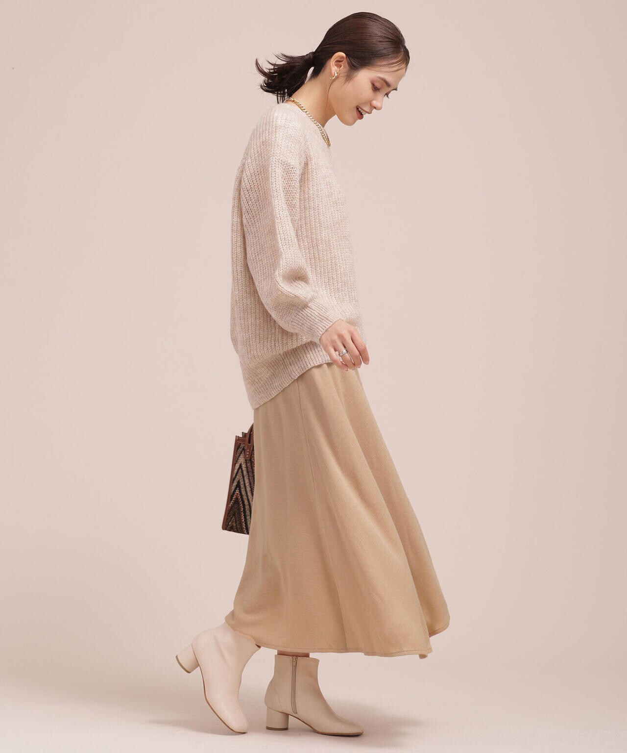 4209da50-c8d3-5575-9def-6369554dbb9b_Image