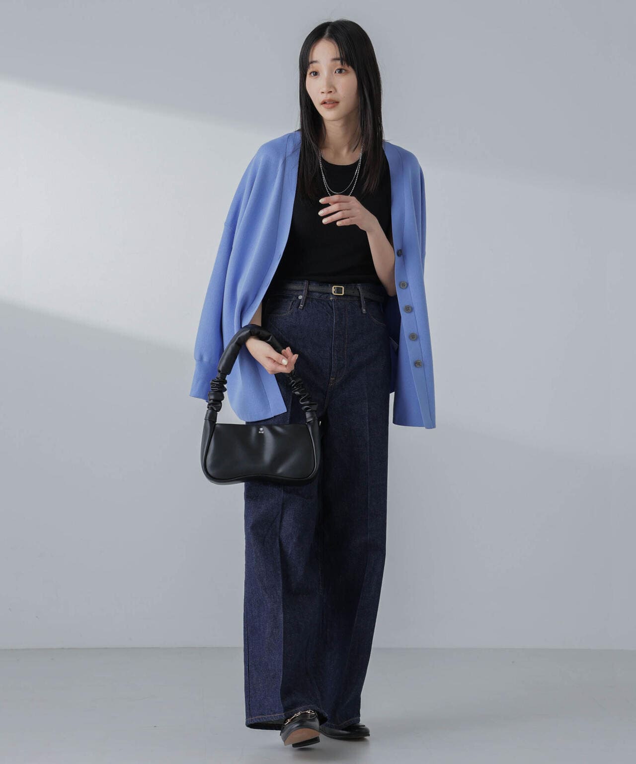 1f75b644-2c5e-592f-8f84-272022db2656_Image