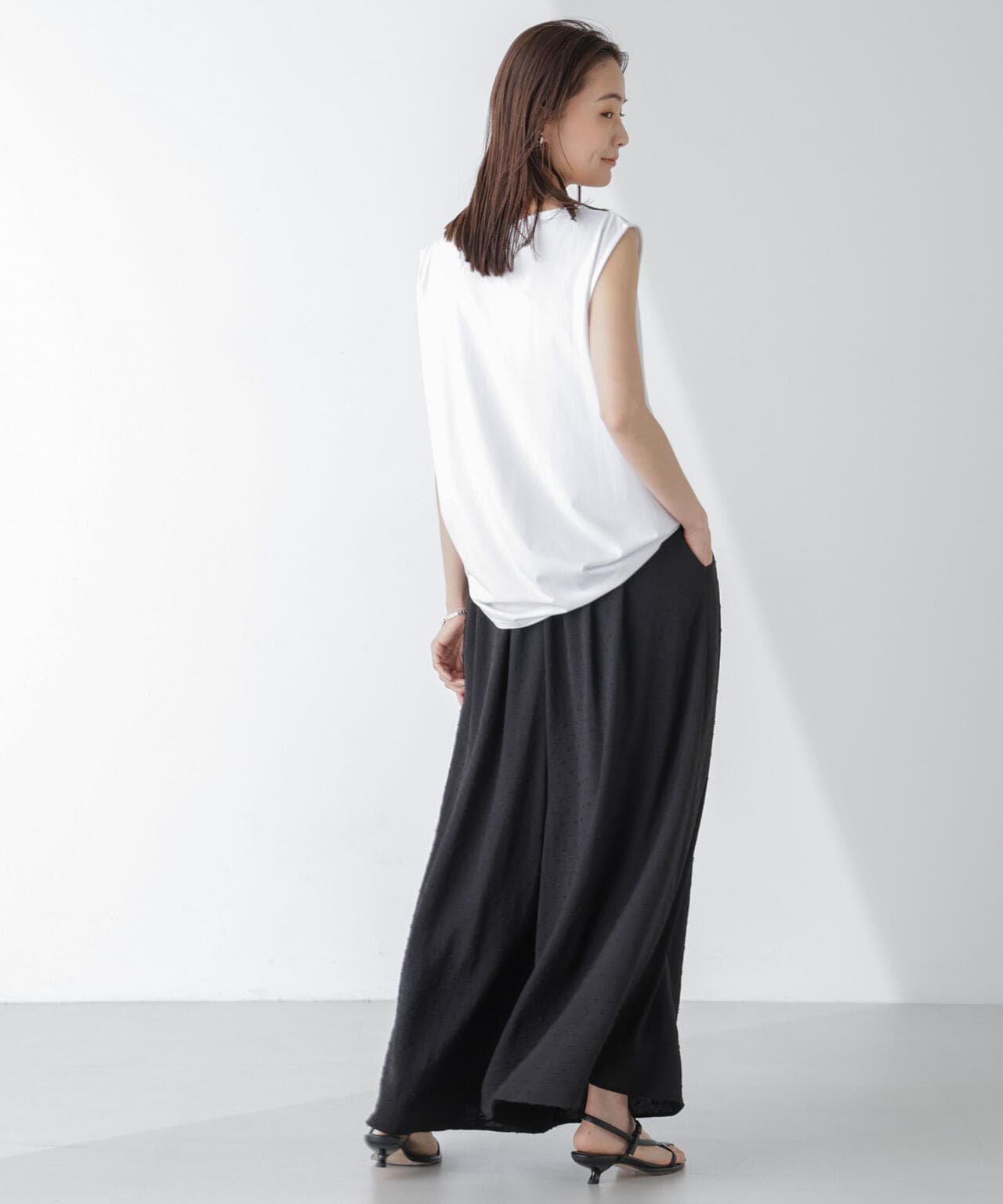 851ed908-649c-521a-b4e5-6216bc9e8d1f_Image