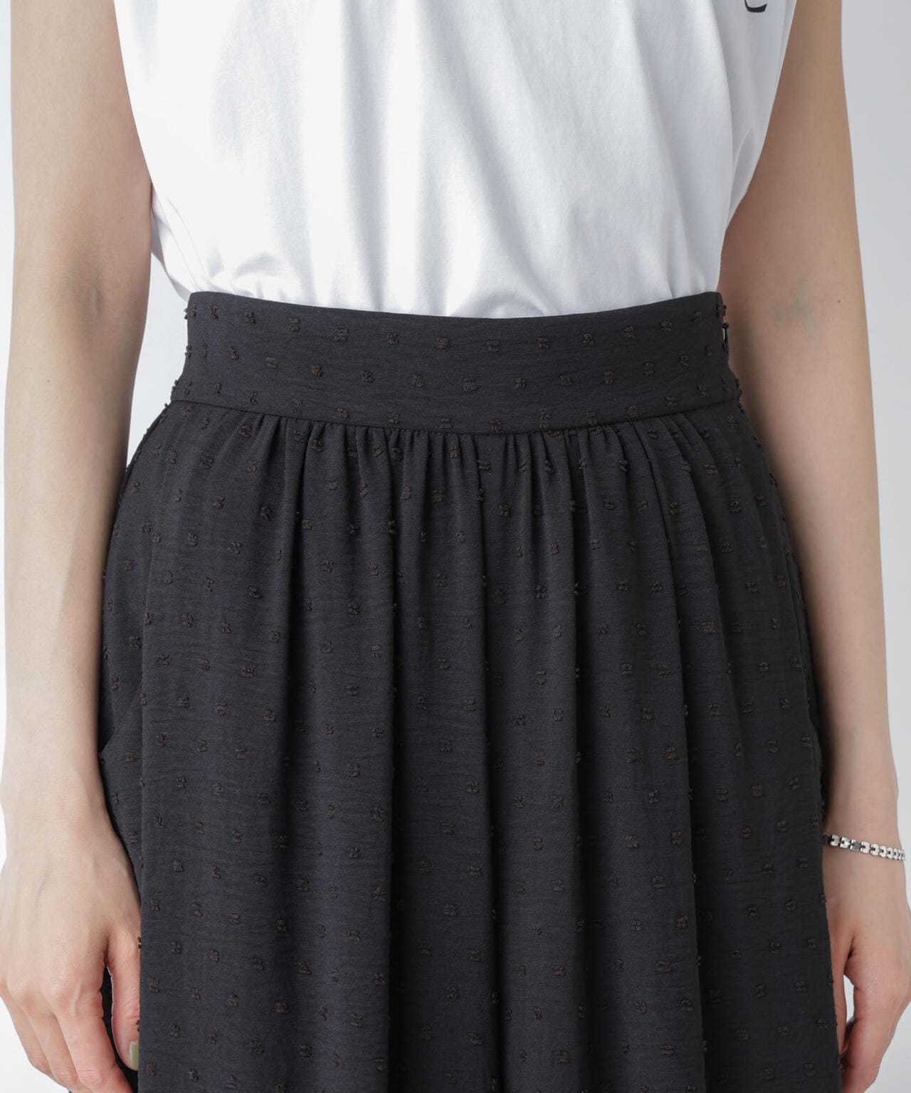 2ff8fe0e-3433-5c38-a671-36b365e66782_Image