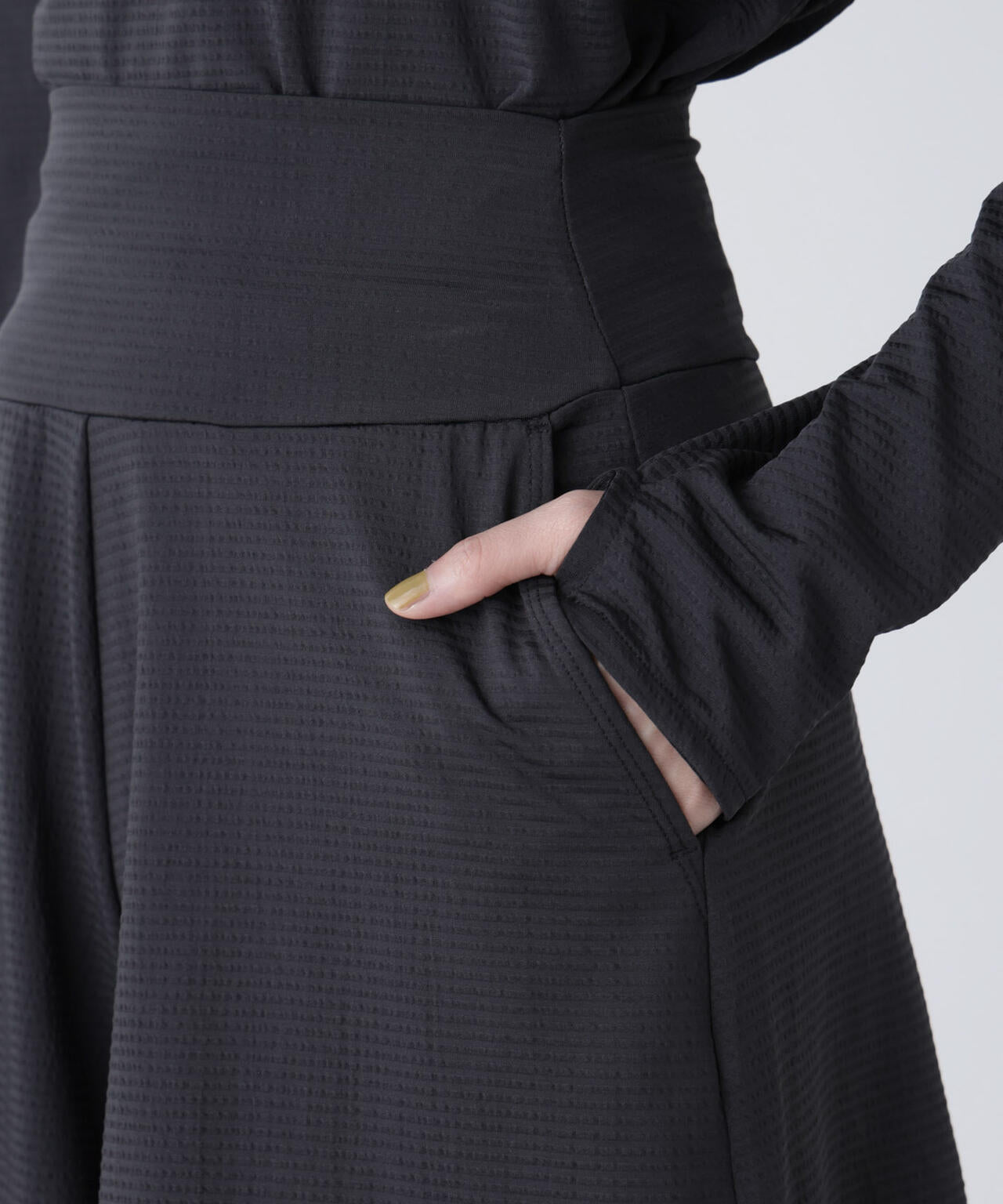 70408868-ae02-5987-93b7-d725503ce42c_Image