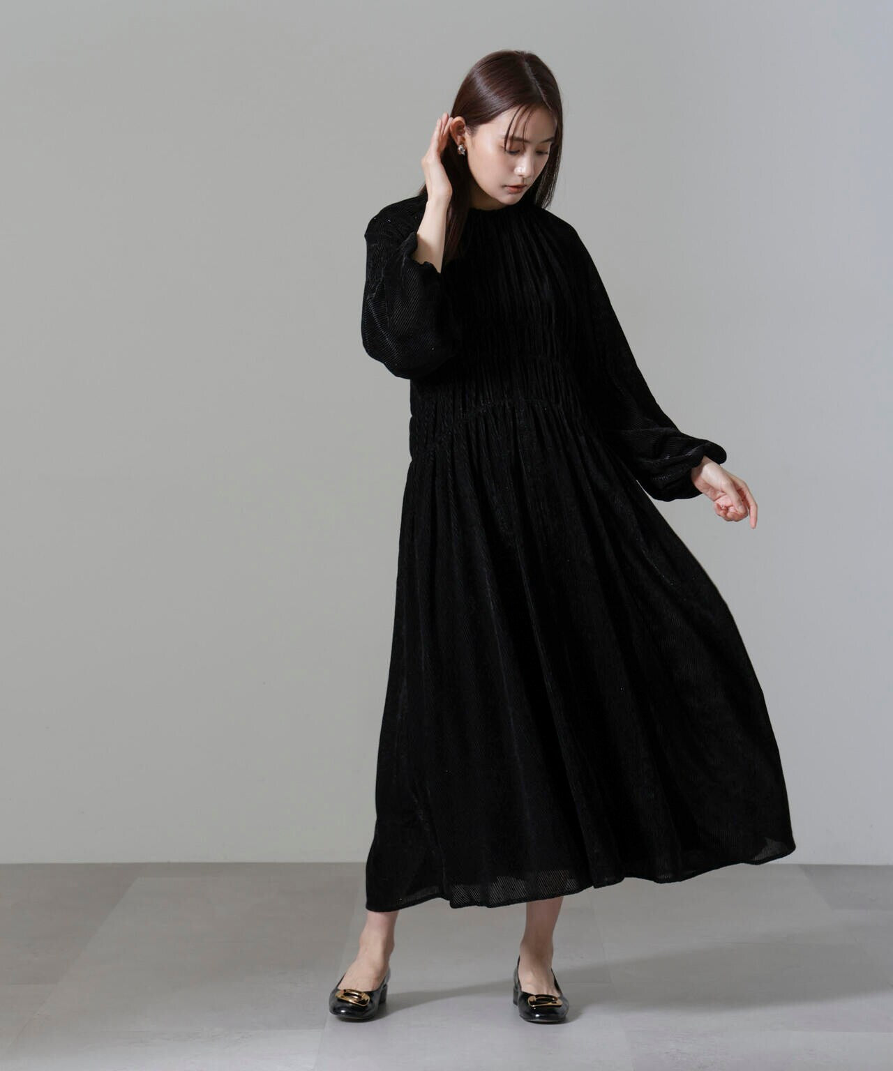 ワンピース NOANOA ストライプベロアギャザーワンピース | NANO universe（ナノ