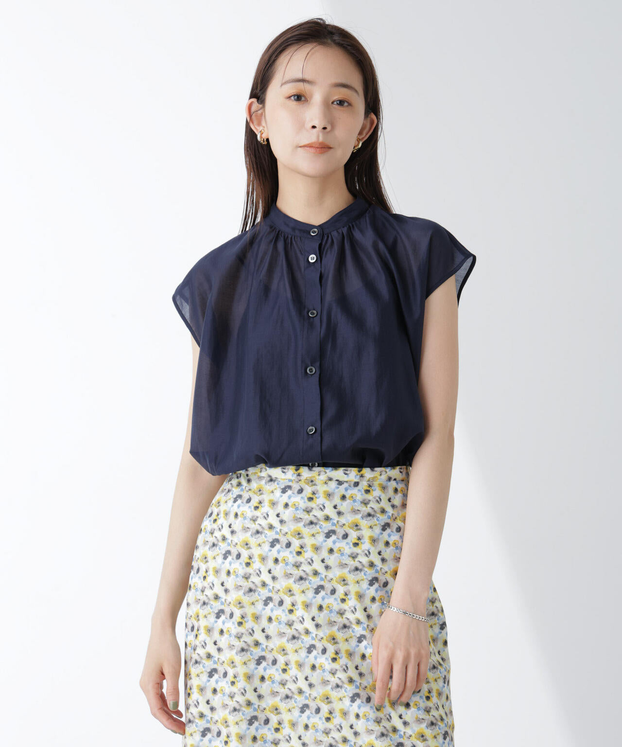 シアーサテンスタンドギャザーブラウス(セットアップ可)