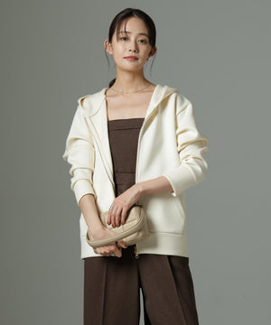 1ba38dfe-c0f6-55af-bfbf-021e45fdd67d_Image