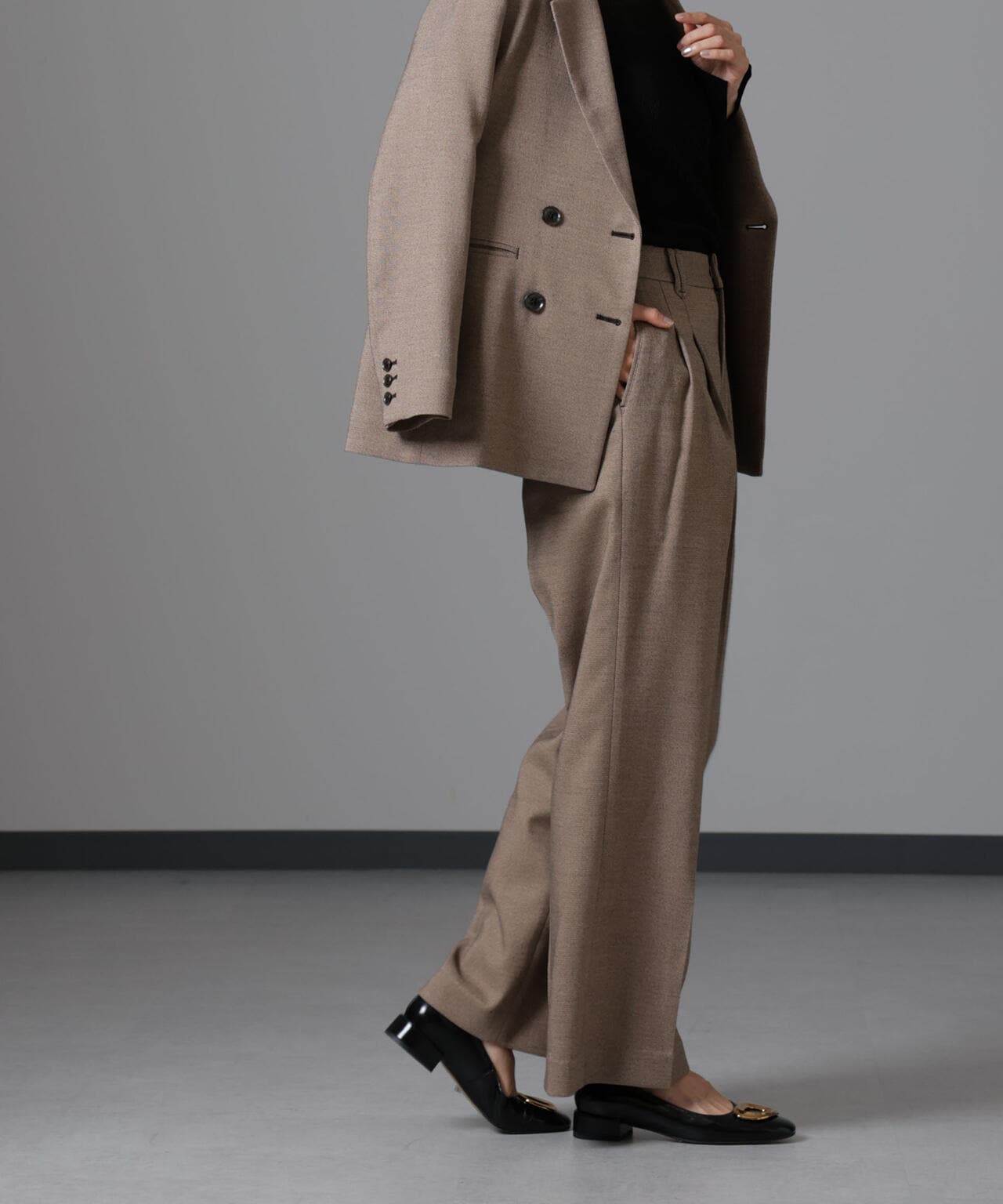 0b8916ea-9947-5446-b81d-fe0544fc3878_Image