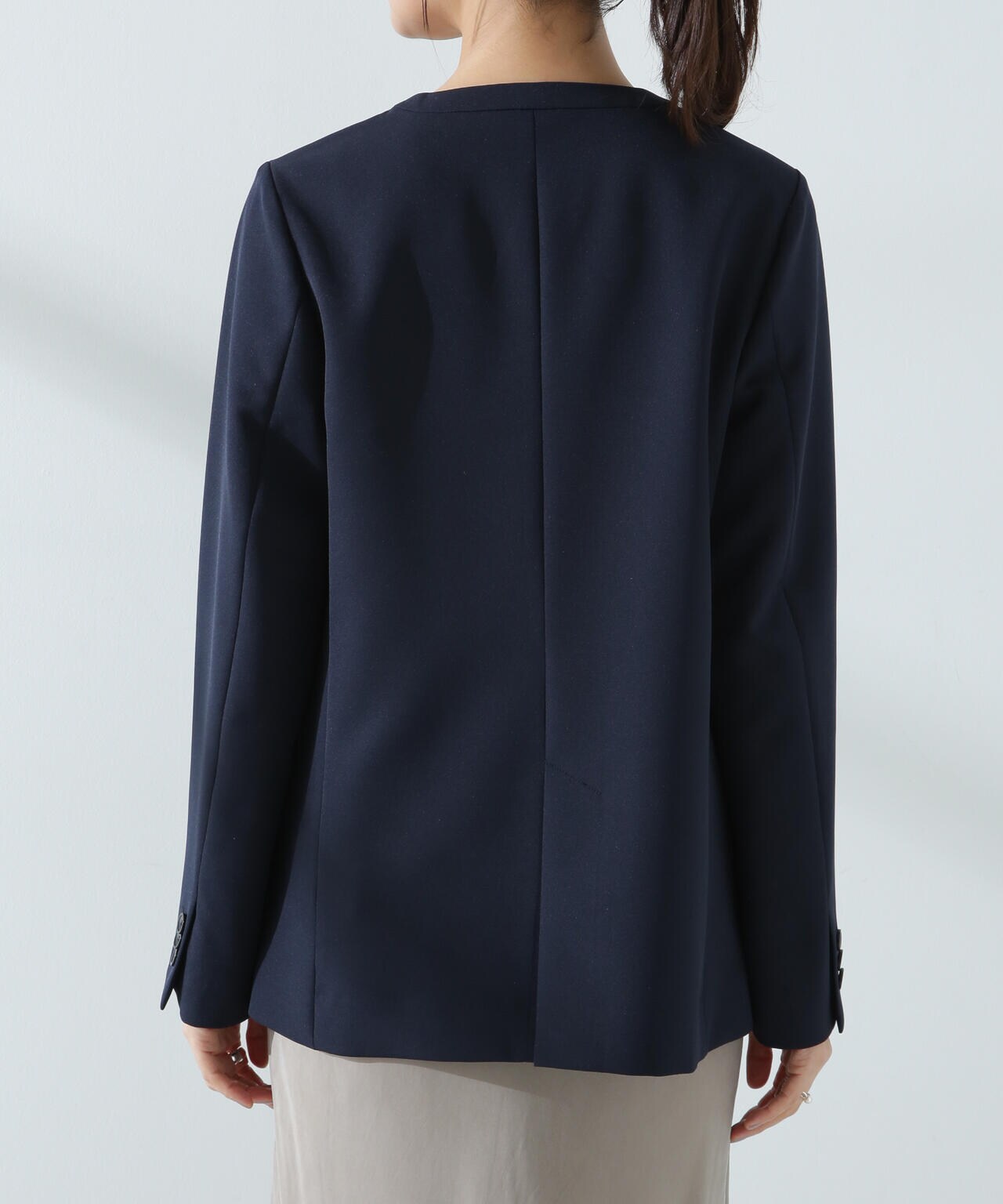 2f8051b2-b0bb-5f42-b873-11e3a4ba16e6_Image