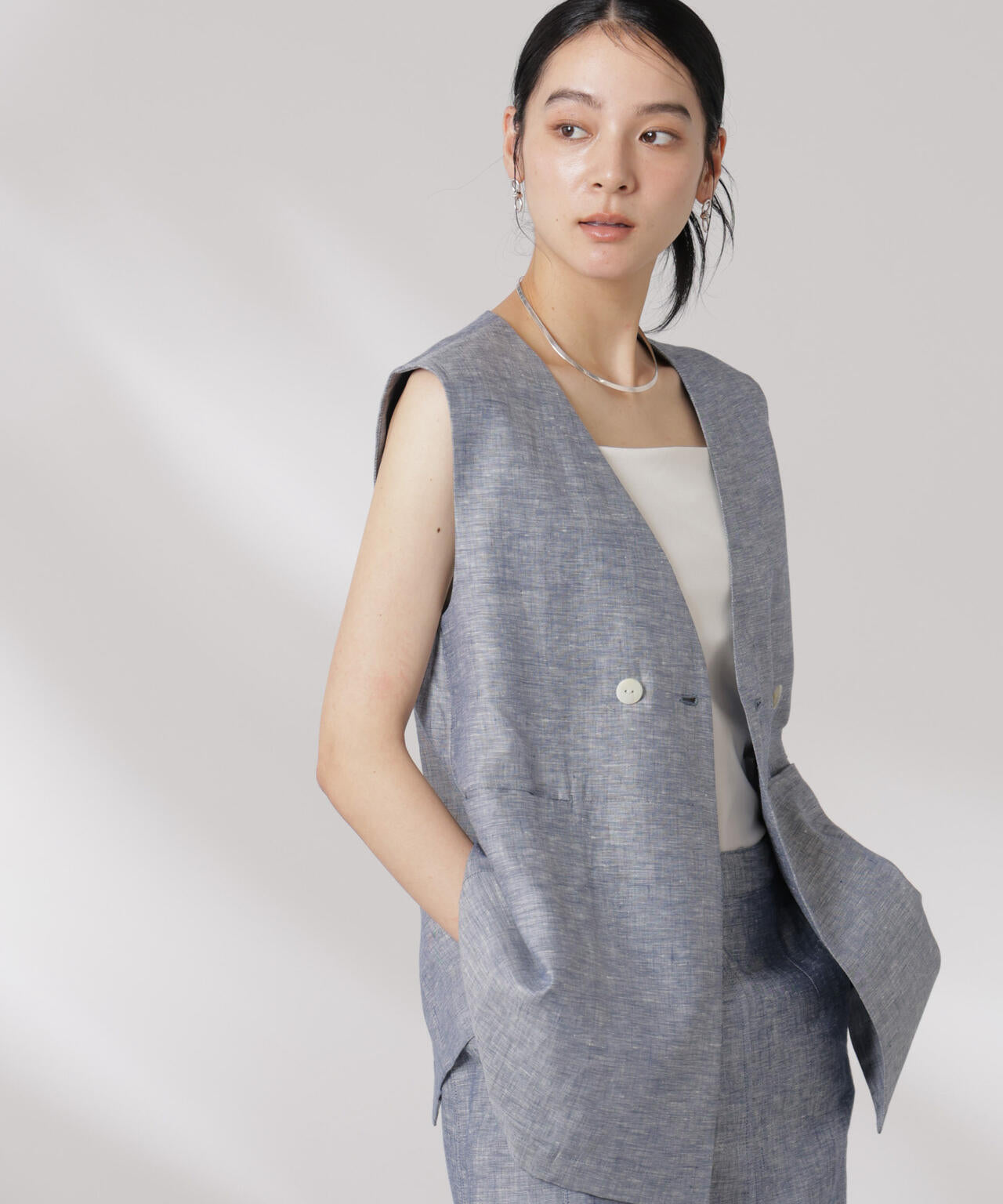 9ee09055-3288-5885-bff1-250a39459ab9_Image