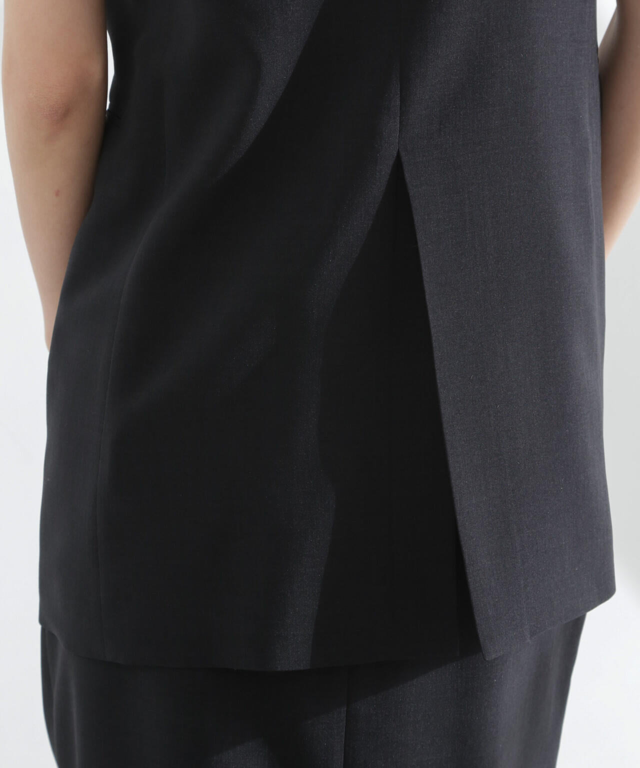 26ef3410-9aa7-566c-9bd2-3164c6740dca_Image