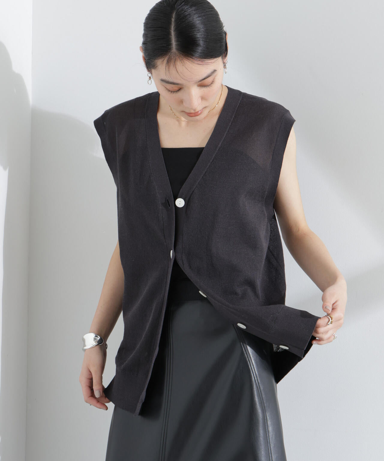 ba53c117-21cf-5724-87b8-73e8375ee0c2_Image