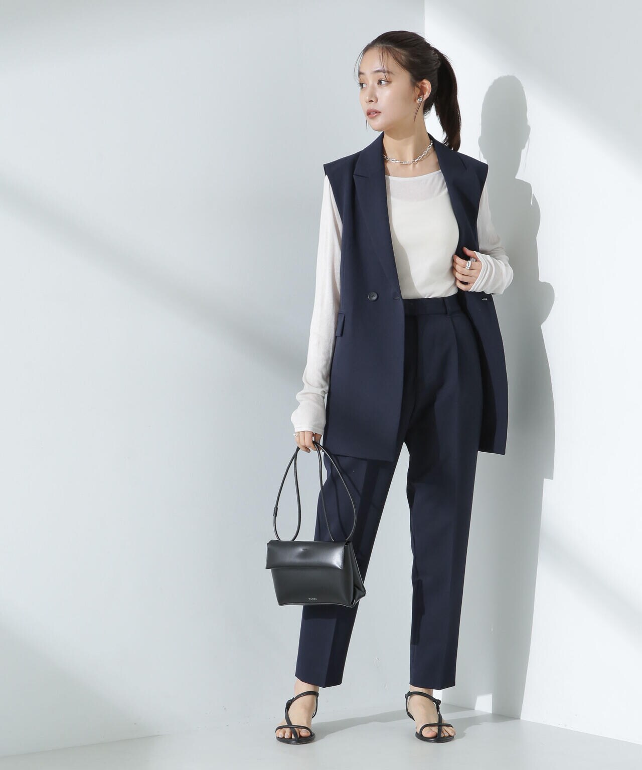 e3982210-2ff5-5ec0-a907-506d9c755a81_Image