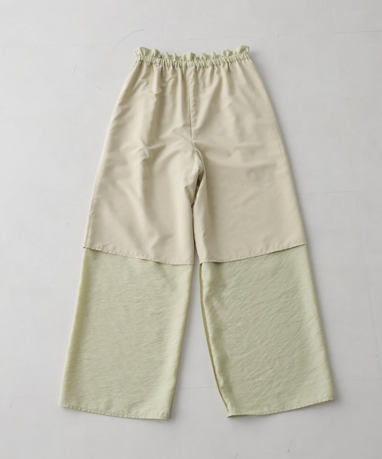 ed32e8a9-9e57-59f0-886a-da49f87fada2_Image