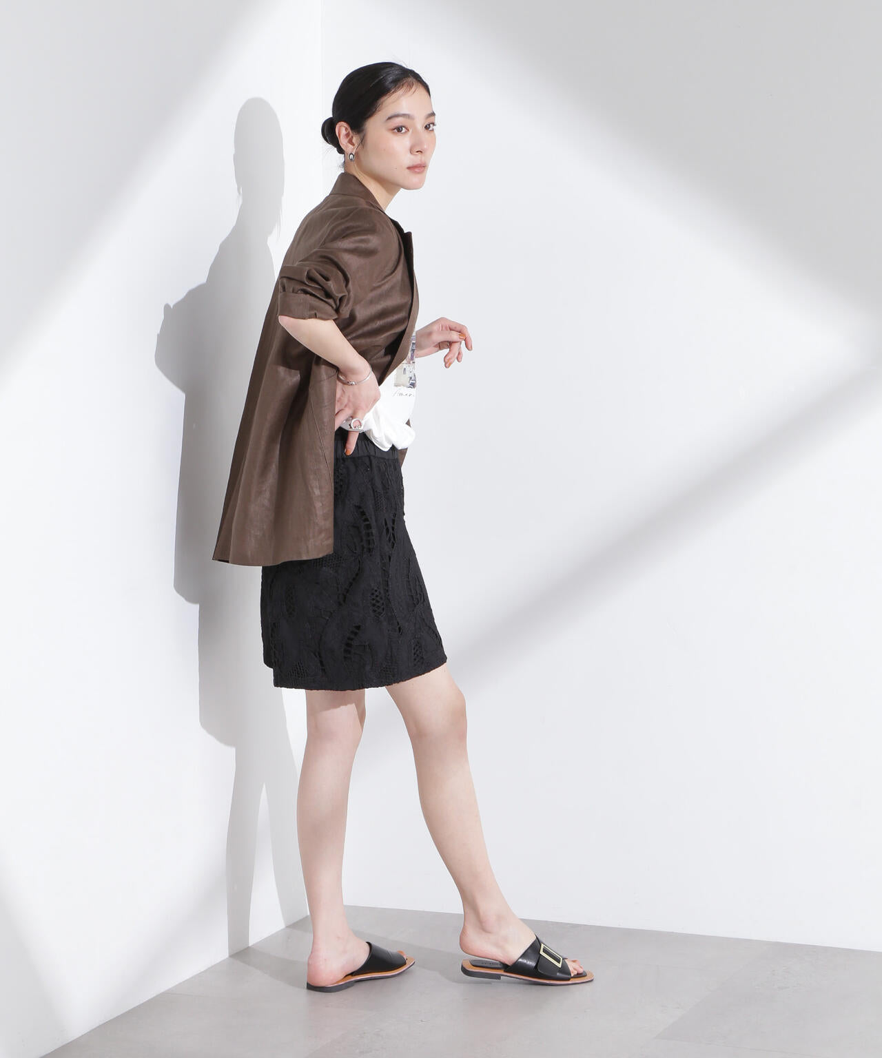 82aa1062-6918-5903-a183-80d8d3ddf318_Image