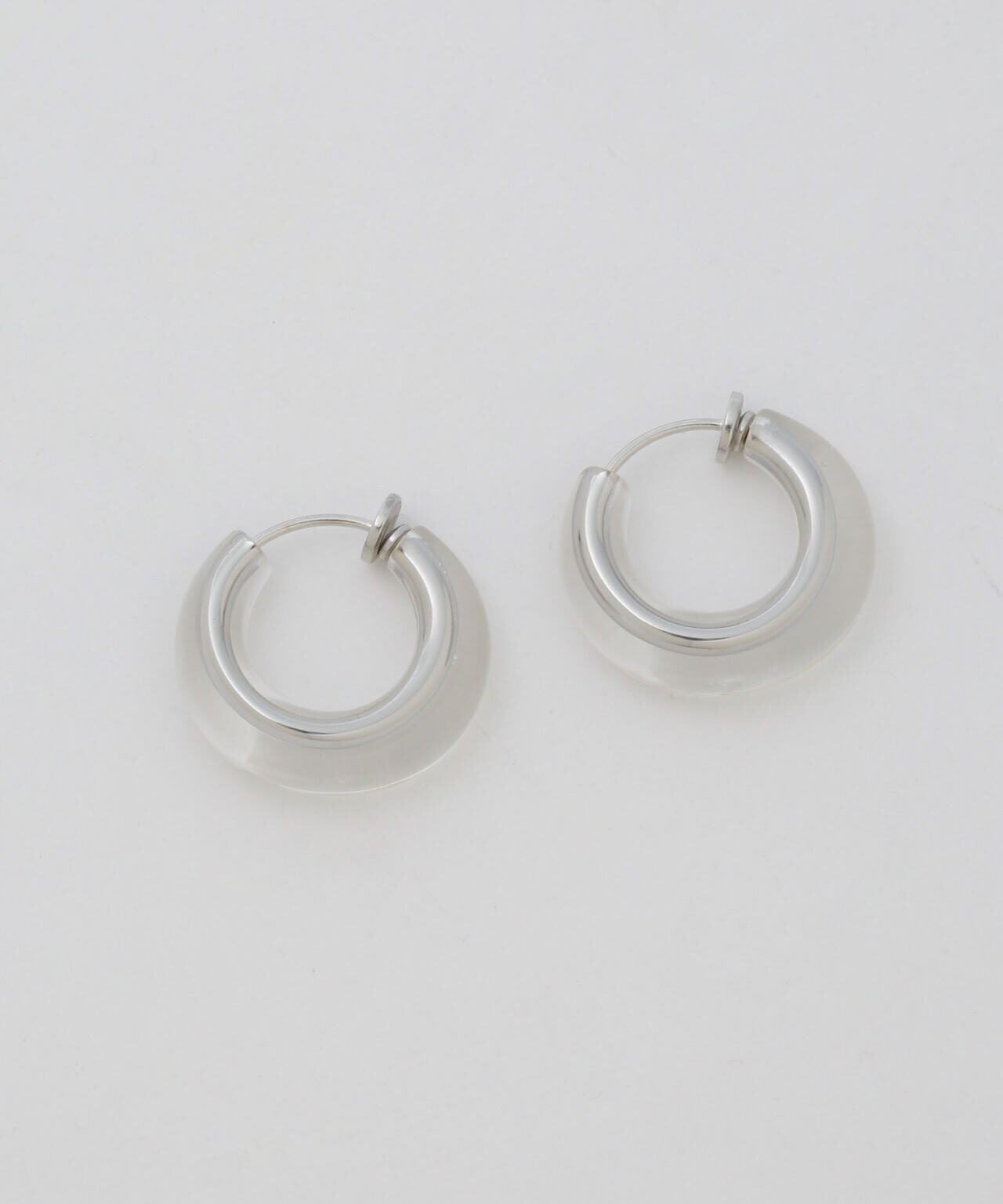 クリアフープピアス