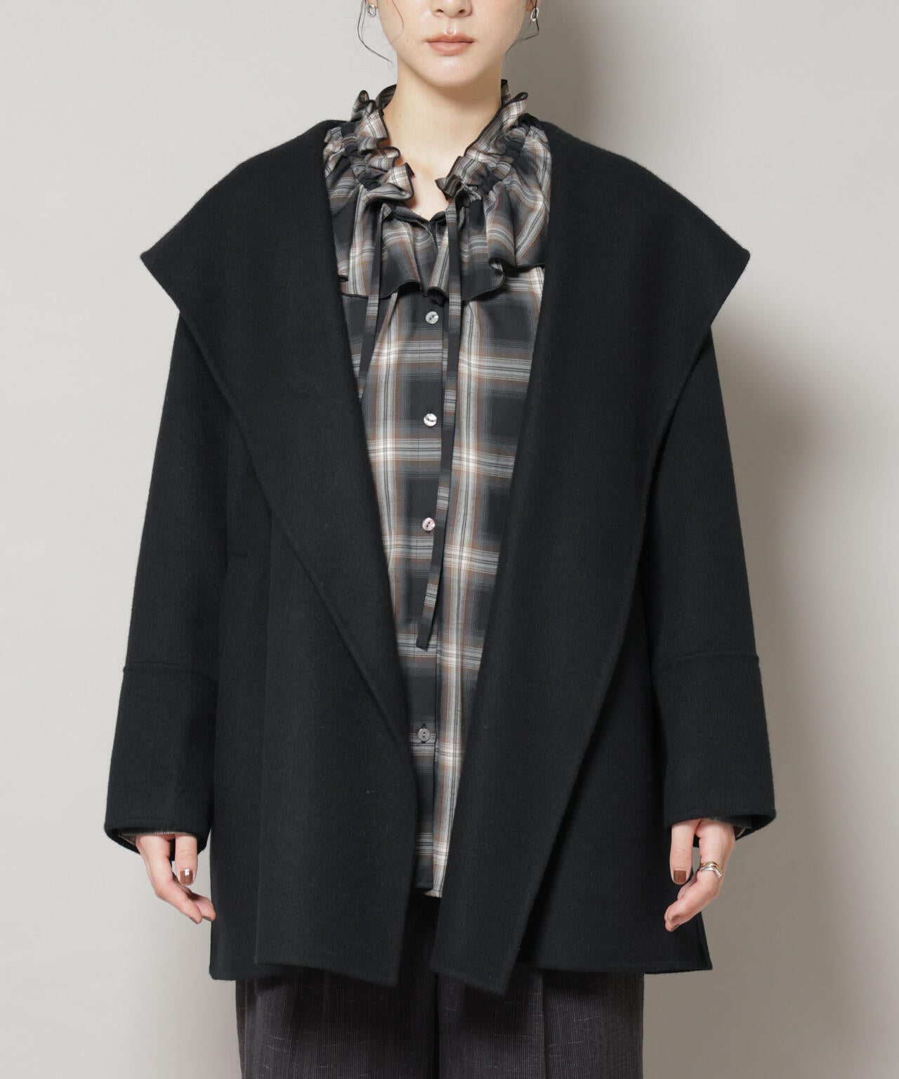 高級ライン ナノユニバース LIBRARY スリーピース シルク混 光沢 紺 M スーツ／スリーピース／3つボタン／尾州／無地／TR24 | SUIT