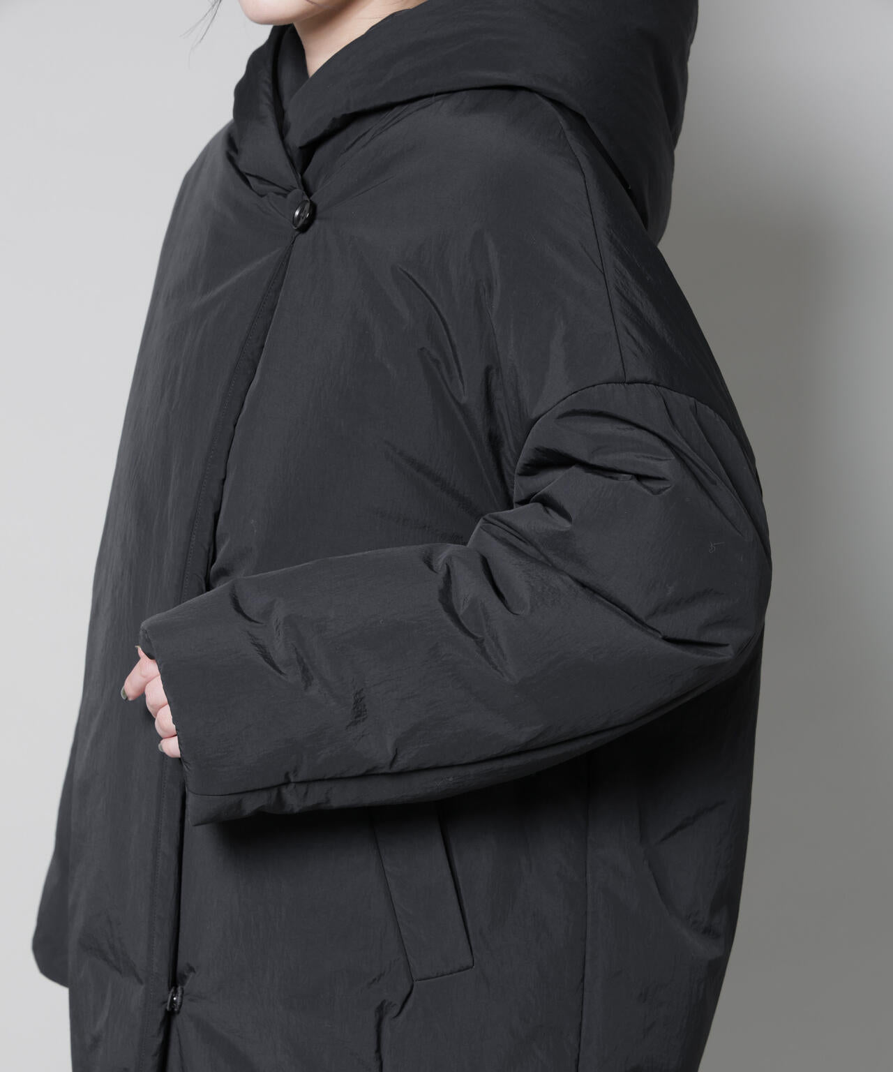 ETHERMALOFT(R)AEROGEL 中綿フードコクーンコート