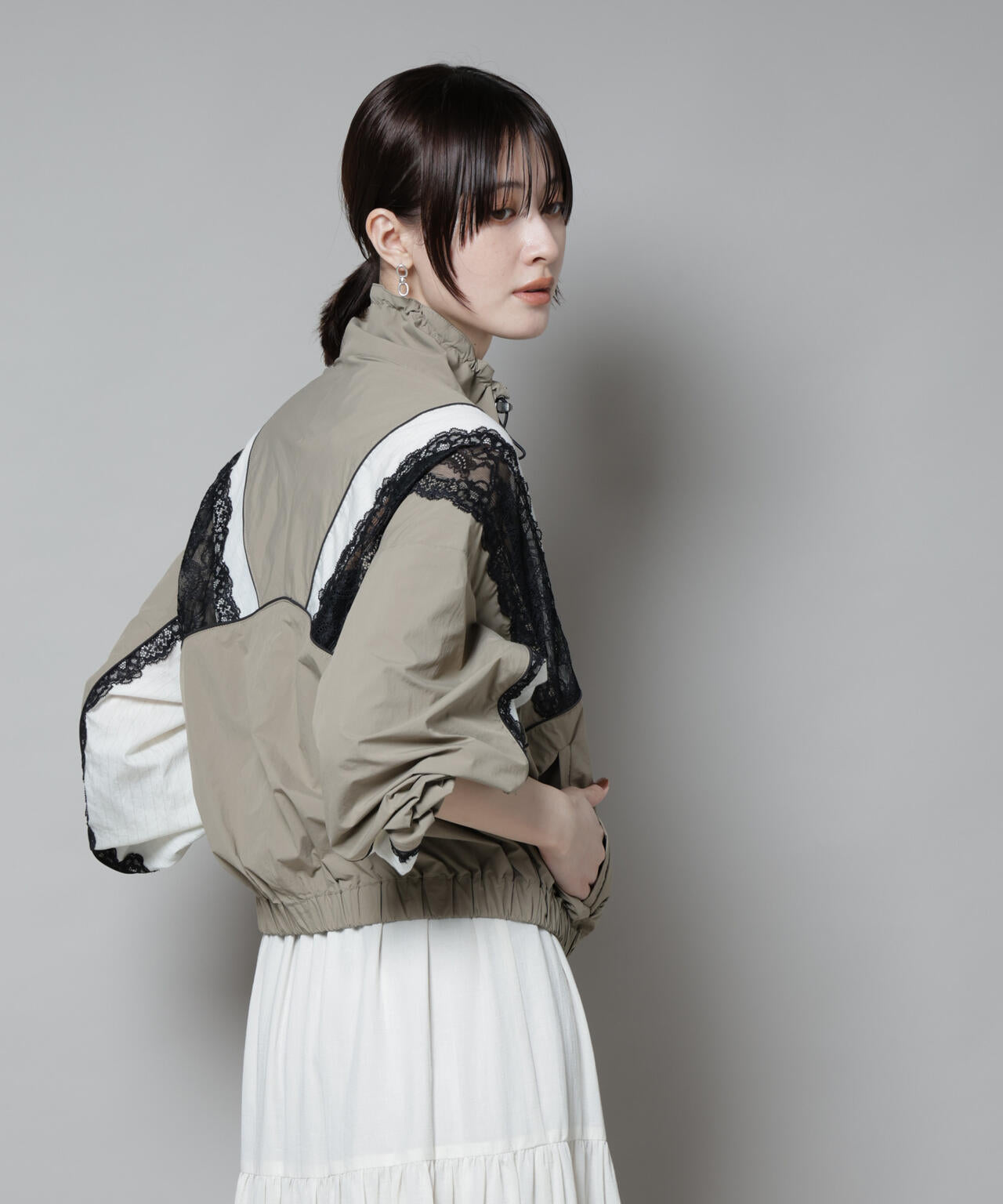 レース×ストライプ切替ナイロンブルゾン