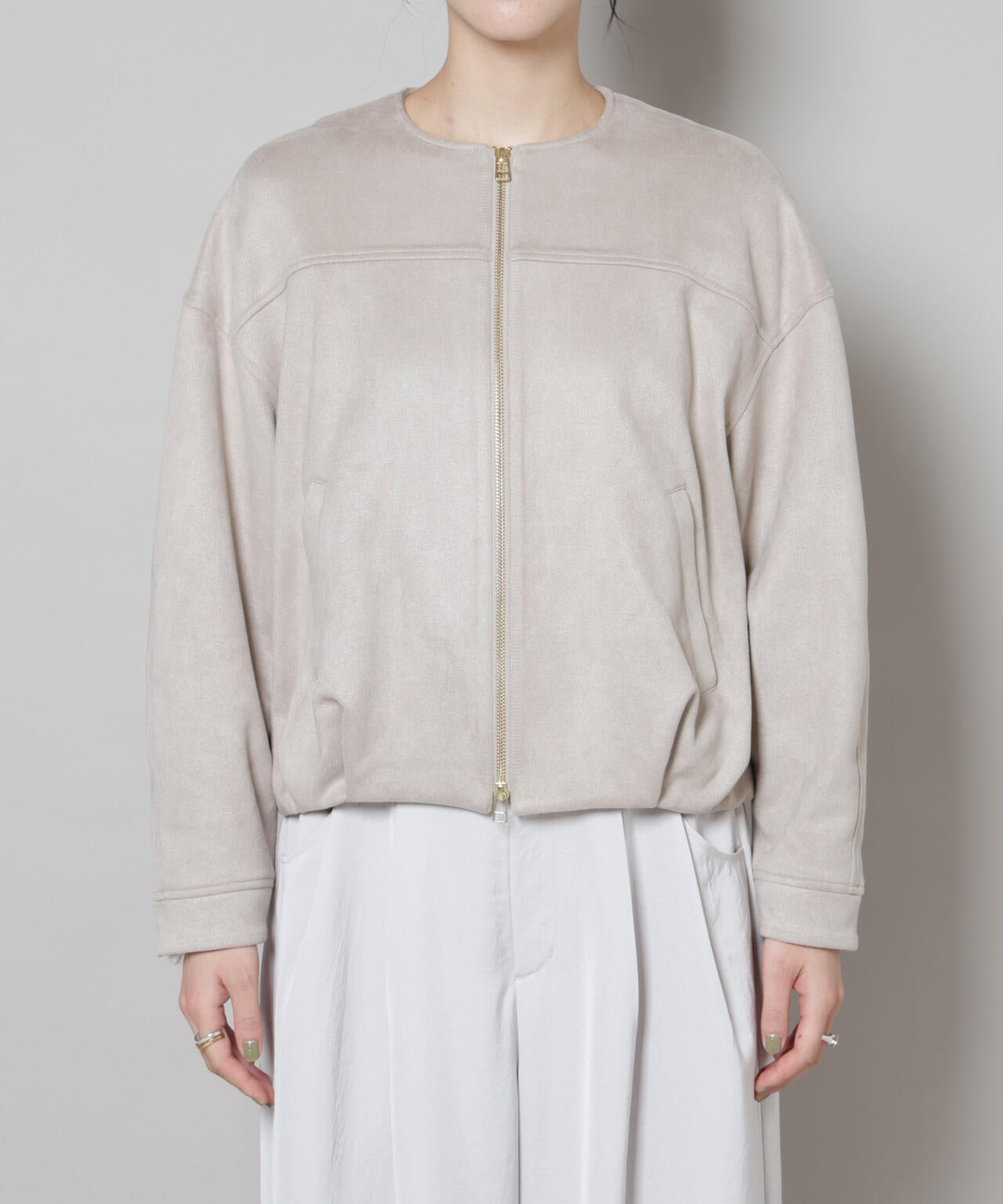 ナノユニバース（NANO universe）/フェイクスエードボンディングノーカラーブルゾン フェイクスエードボンディングノーカラーブルゾン | NANO universe