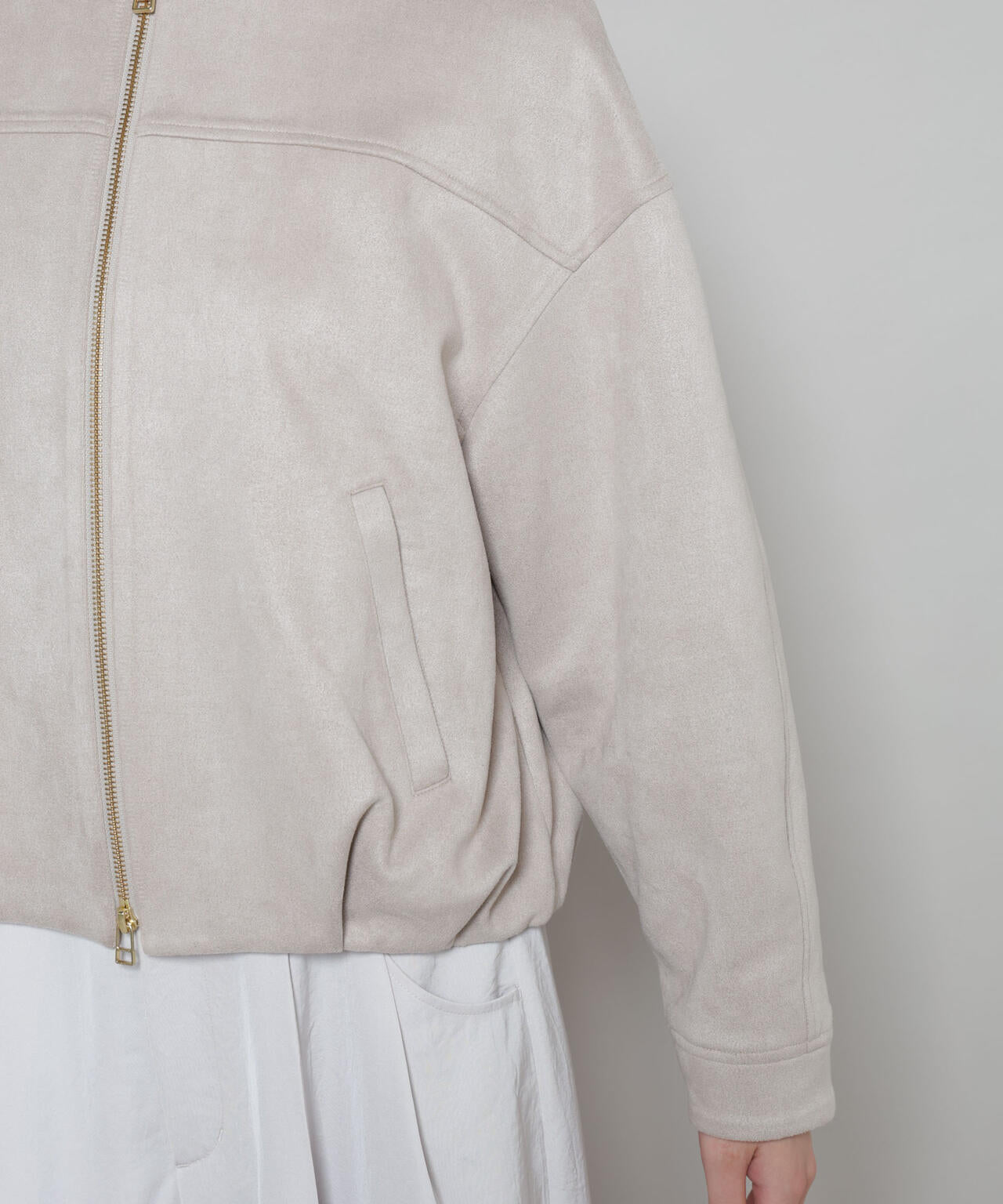 フェイクスエードボンディングノーカラーブルゾン | NANO universe