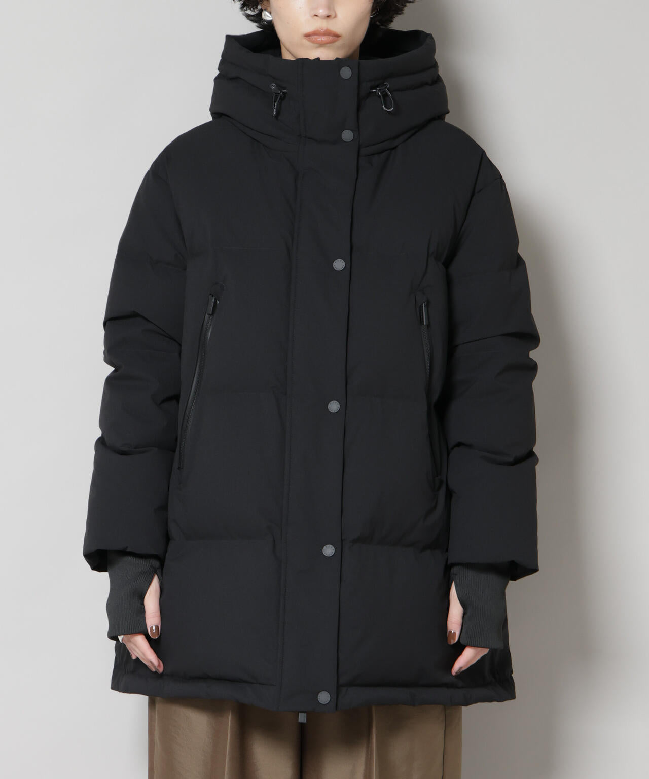 「西川ダウン(R)」ソロテックスAラインダウン