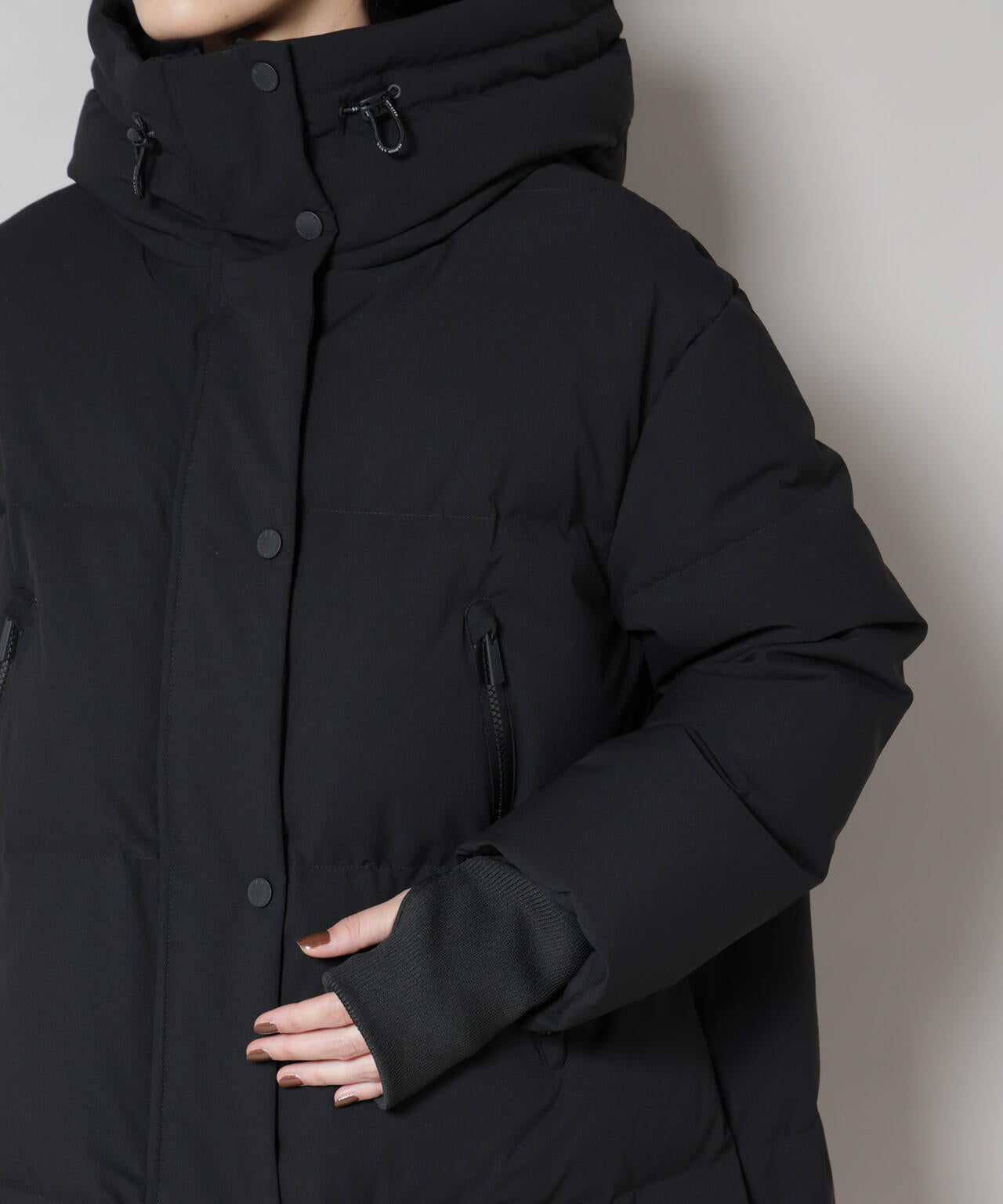 「西川ダウン(R)」ソロテックスAラインダウン