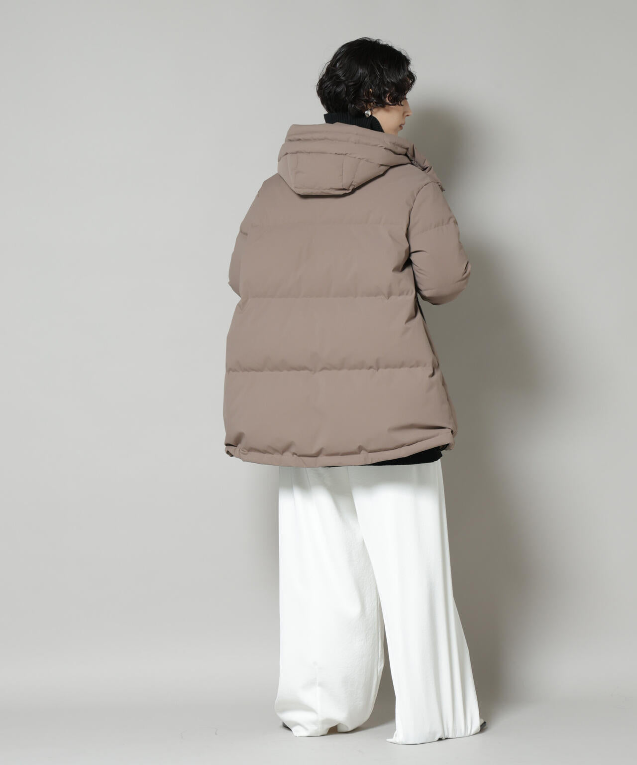 「西川ダウン(R)」ソロテックスAラインダウン