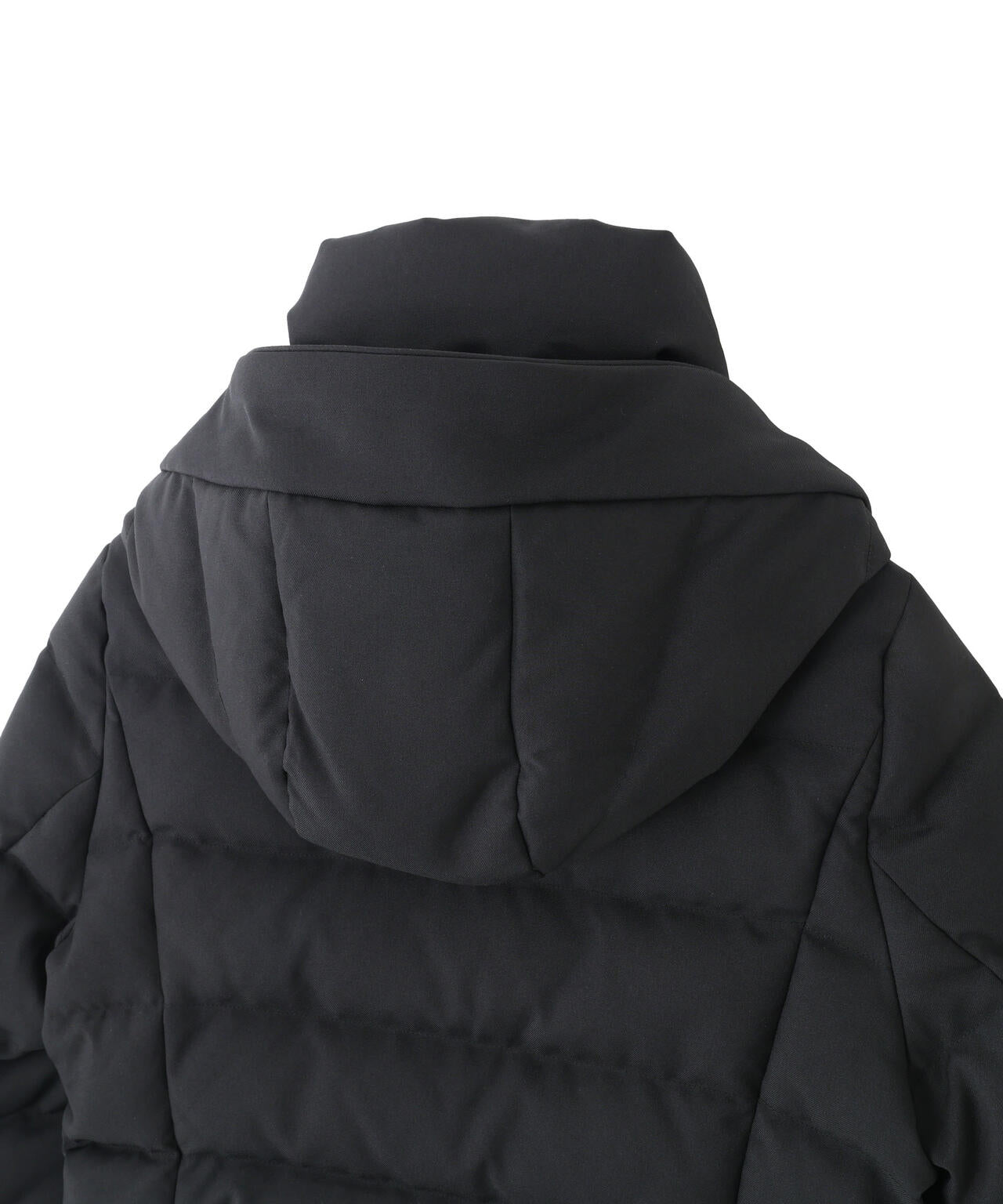 「西川ダウン(R)」サージショートダウン