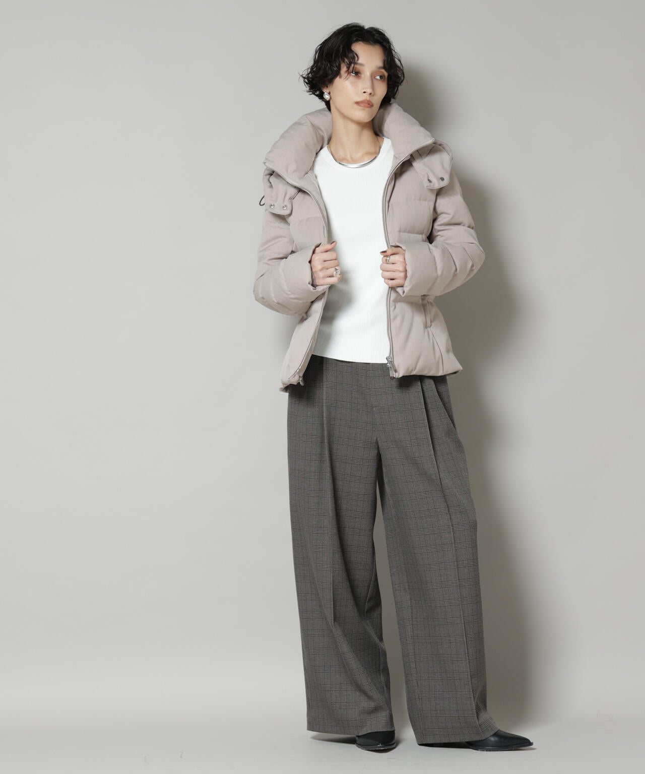 「西川ダウン(R)」サージショートダウン